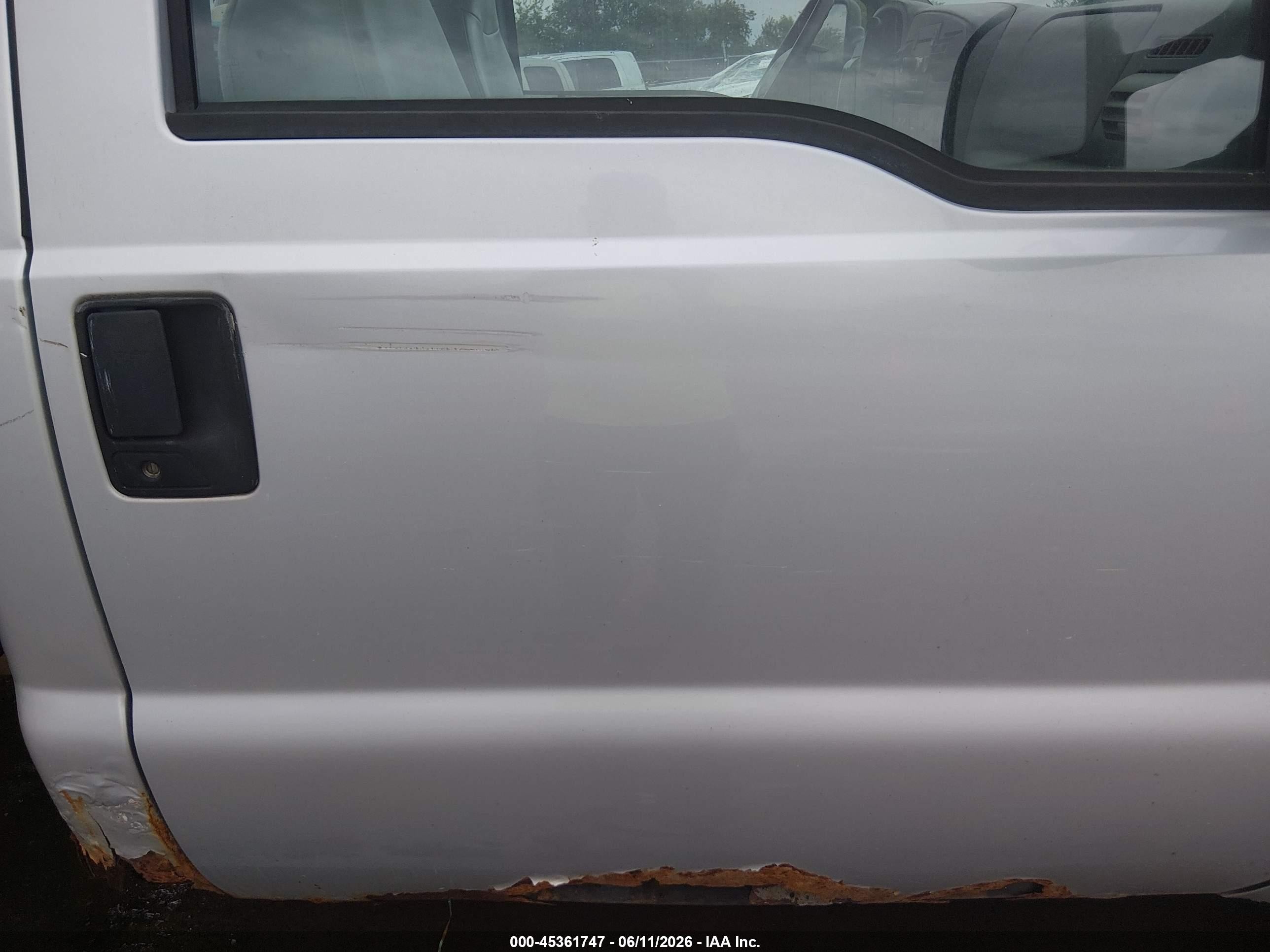 2006 Ford F-350 Chassis Xl/xlt Silver vin: 1FDSF35536EB48924