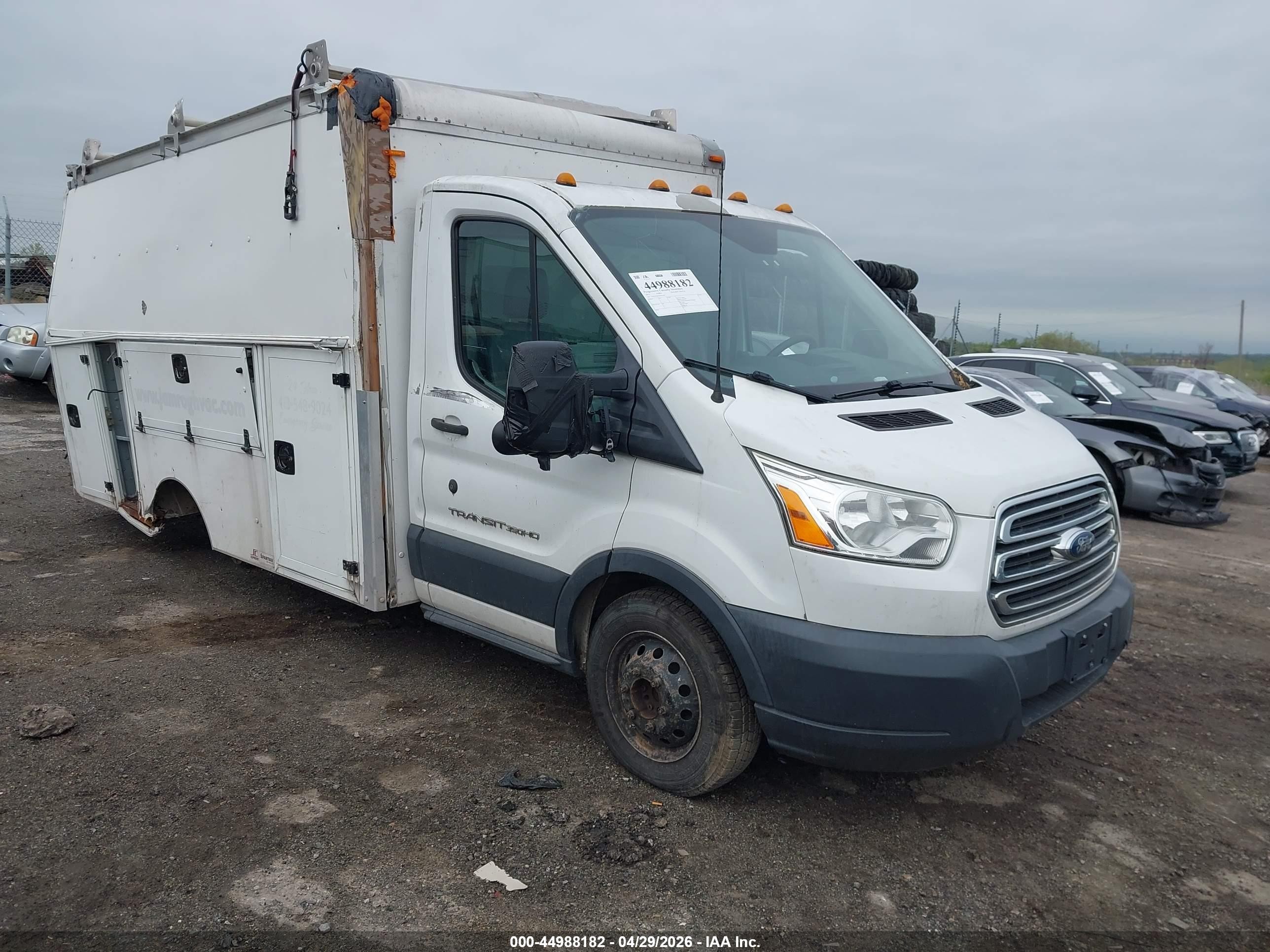 2015 Ford Transit-350 Cab White vin: 1FDSF6ZM1FKA92342