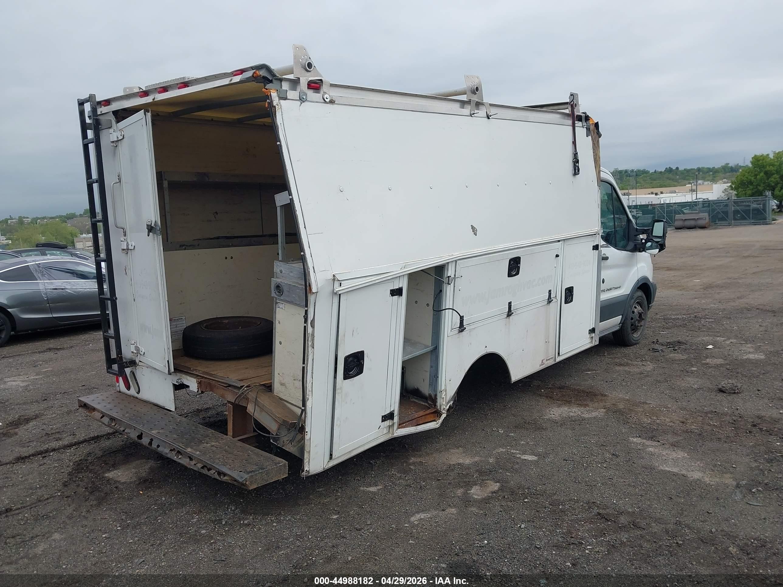 2015 Ford Transit-350 Cab   White vin: 1FDSF6ZM1FKA92342