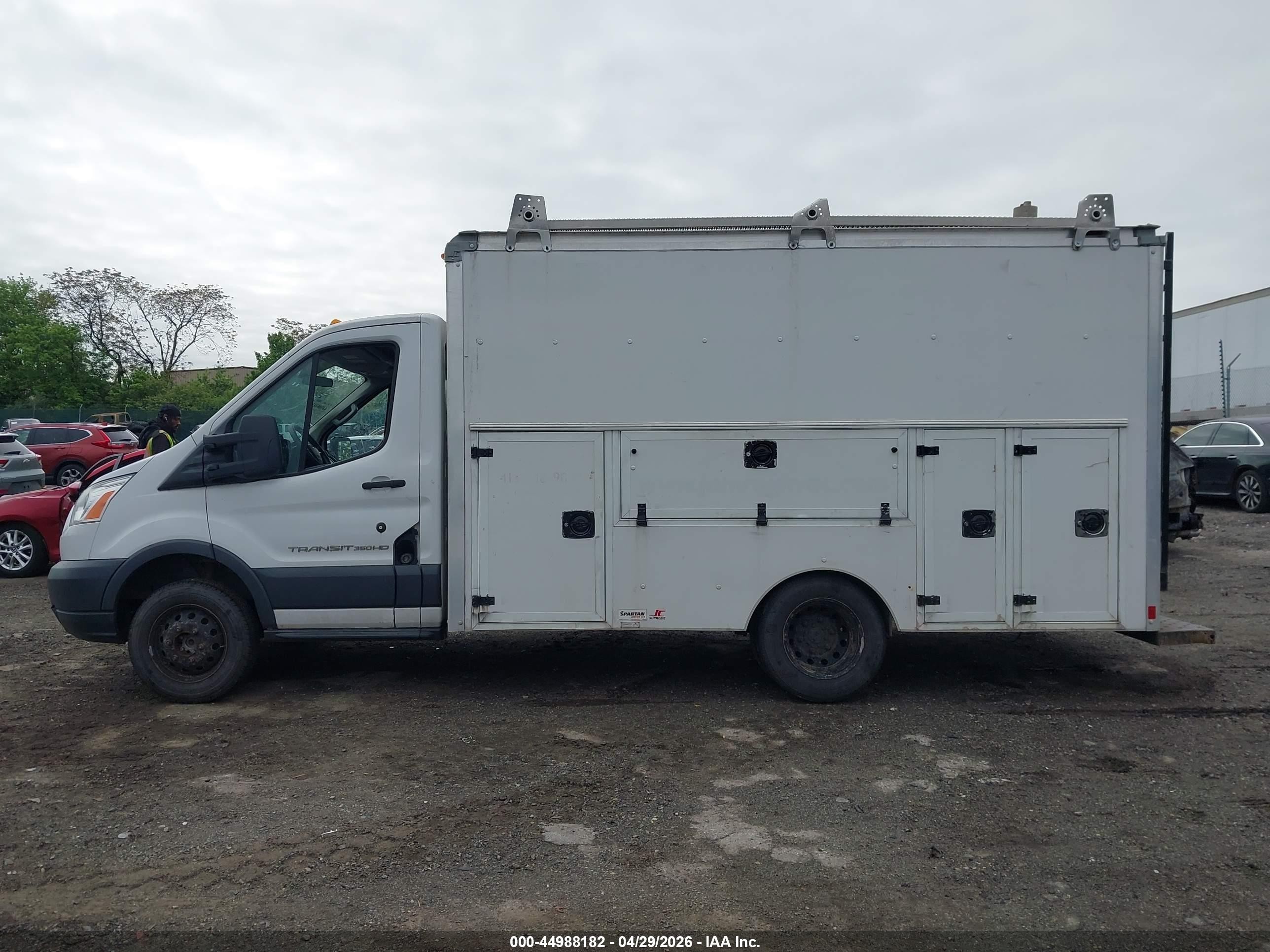 2015 Ford Transit-350 Cab   White vin: 1FDSF6ZM1FKA92342