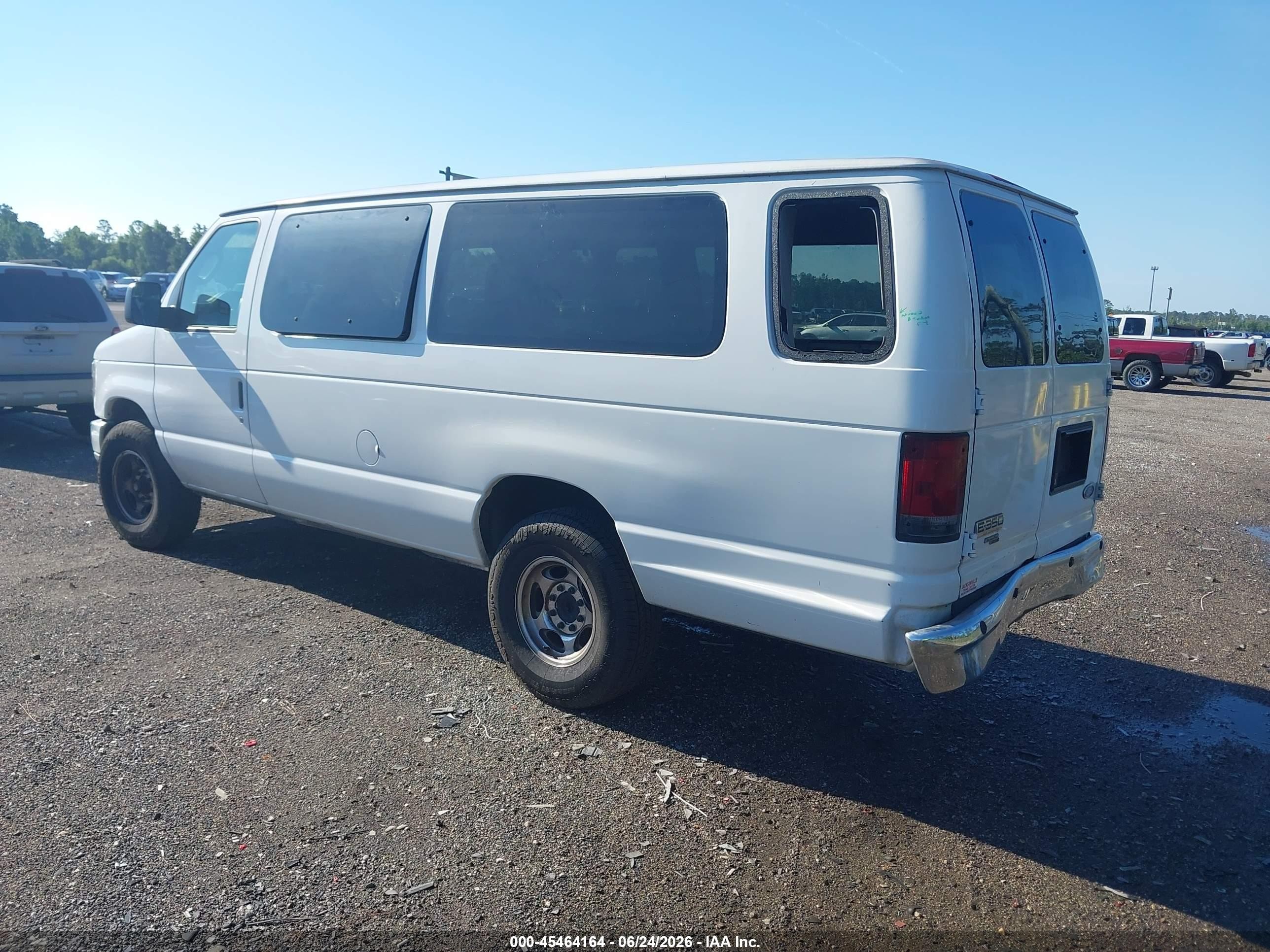 2013 Ford E-350 Super Duty Xlt White vin: 1FDSS3BL7DDA42137