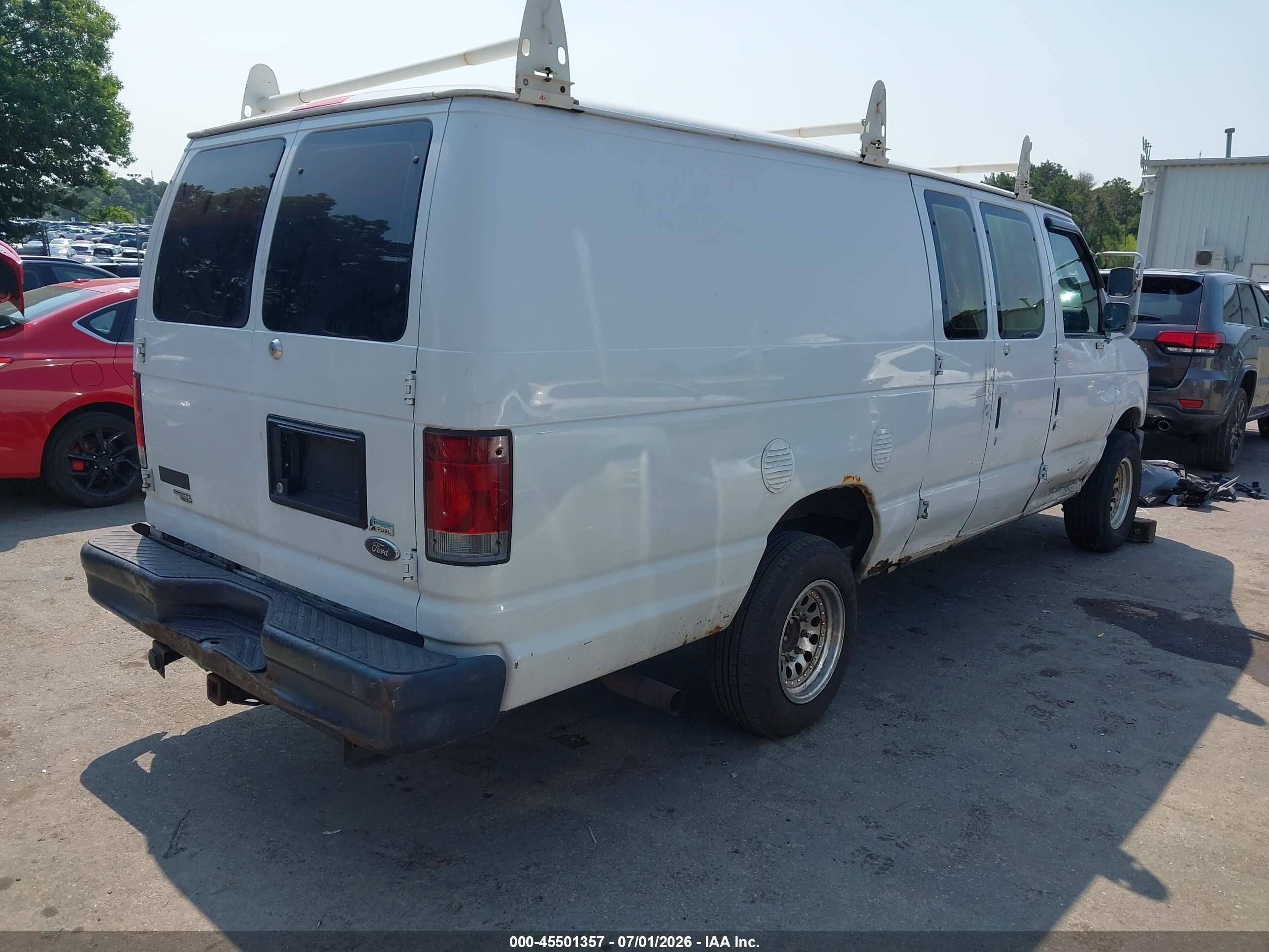 2011 Ford E-350 Super Duty Commercial/recreational White vin: 1FDSS3EL1BDA32955