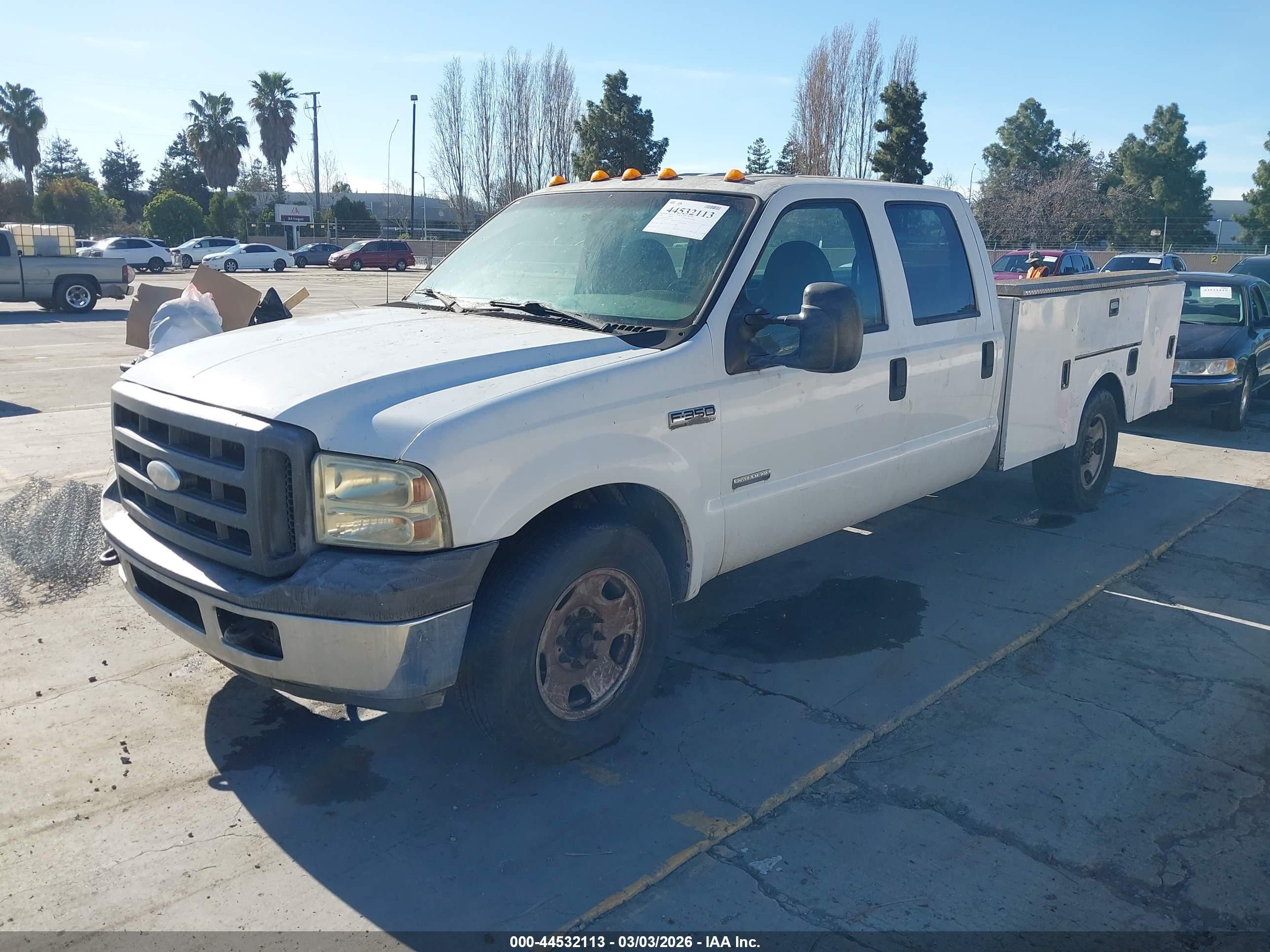 2006 Ford F-350 Chassis Lariat/xl/xlt White vin: 1FDSW34P76ED36218