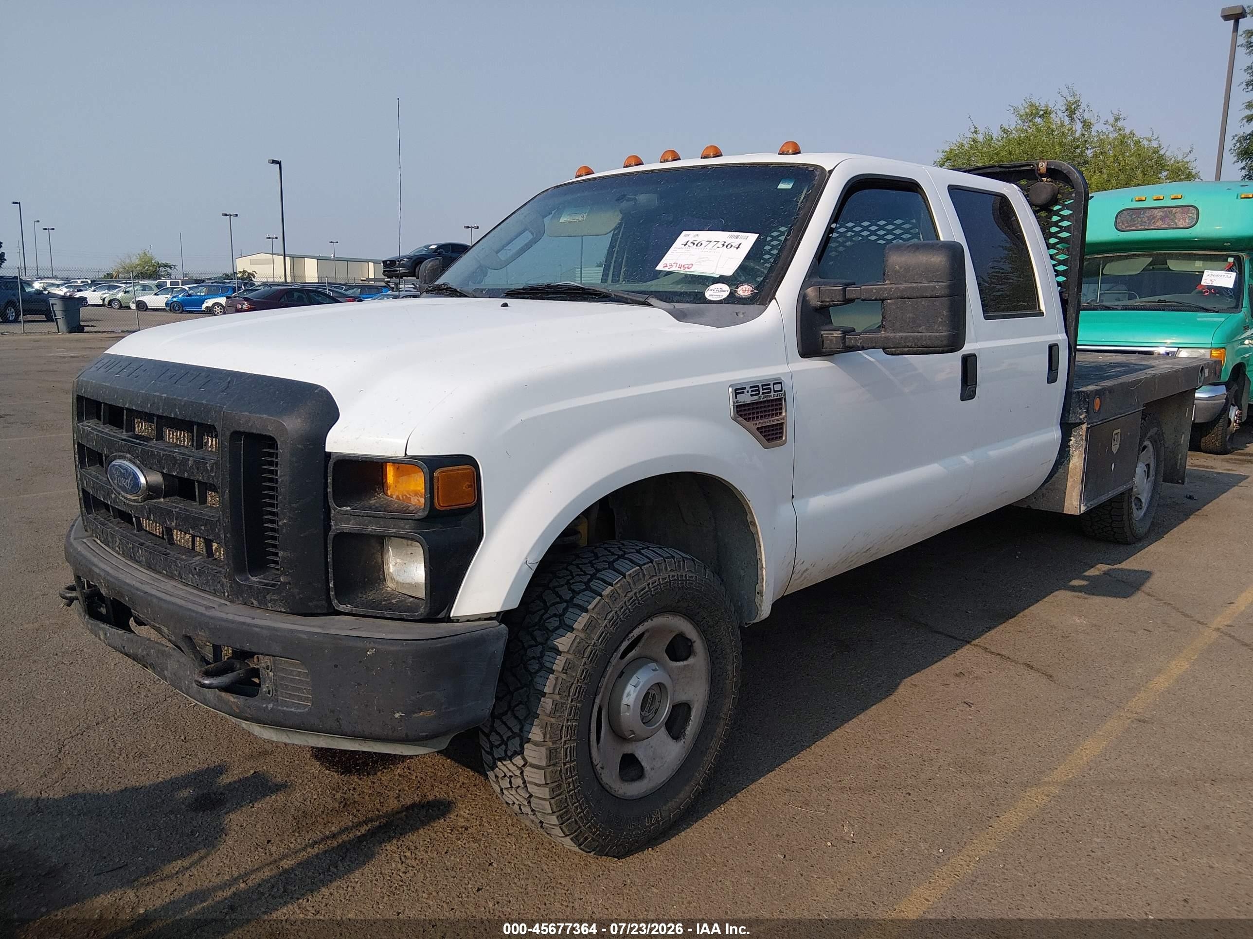 2008 Ford Super Duty F-350 Srw Lariat/xl/xlt White vin: 1FDSW35RX8EB42589