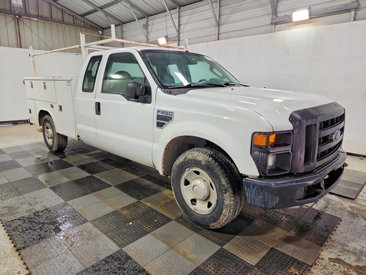 2008 Ford F250 Super Duty White vin: 1FDSX20578EB98629