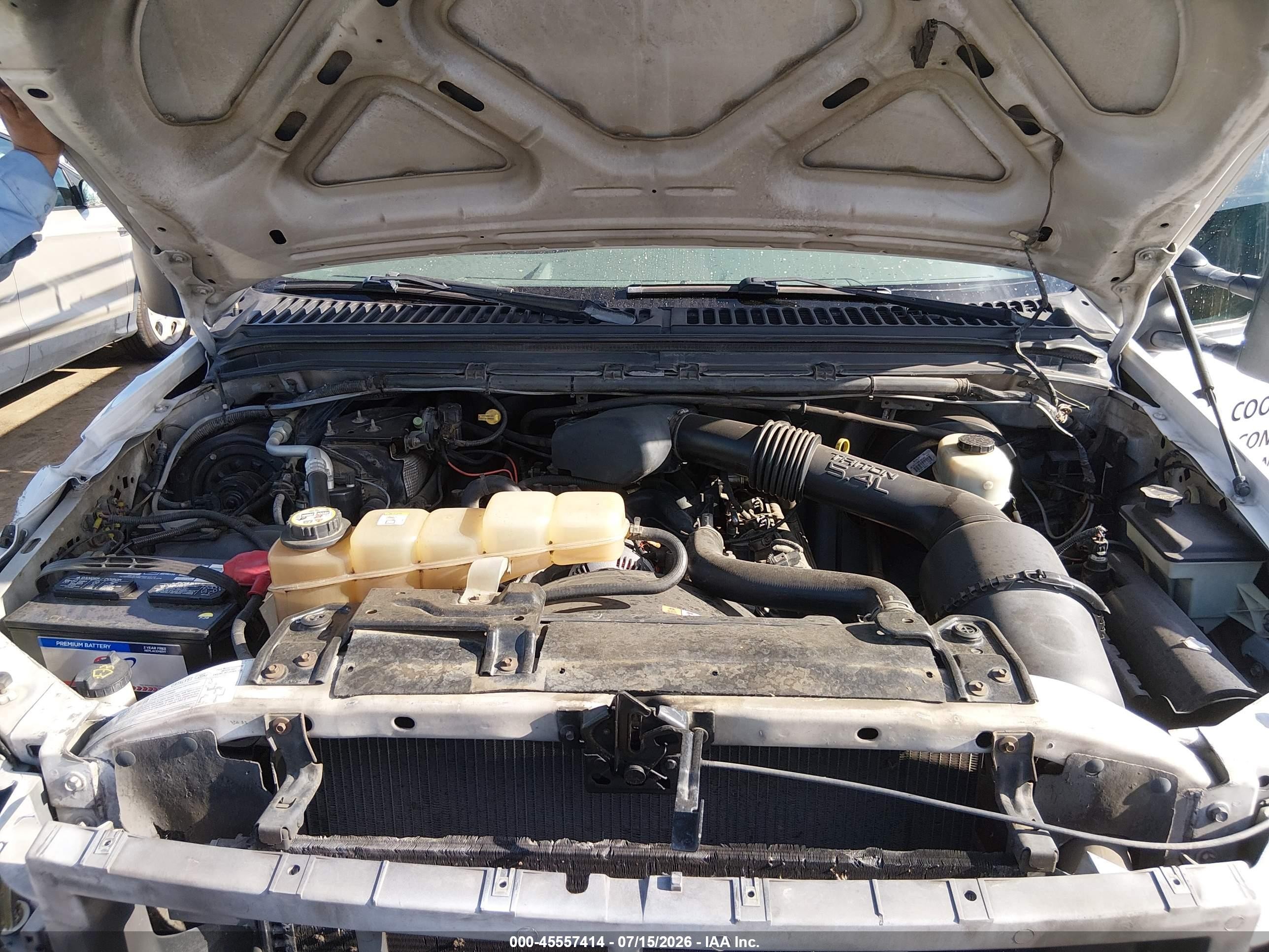 2004 Ford F-350 Lariat/xl/xlt White vin: 1FDSX30L74ED83357