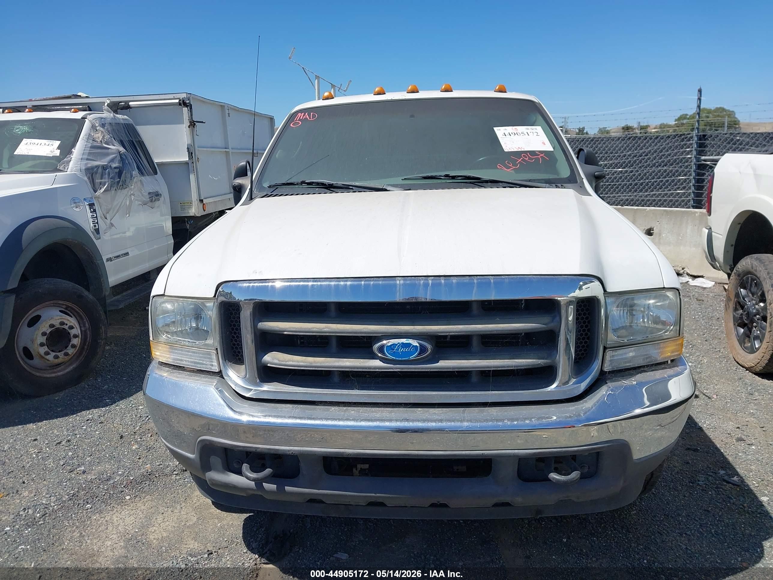 2003 Ford F-350 Lariat/xl/xlt White vin: 1FDSX34P23EC07392