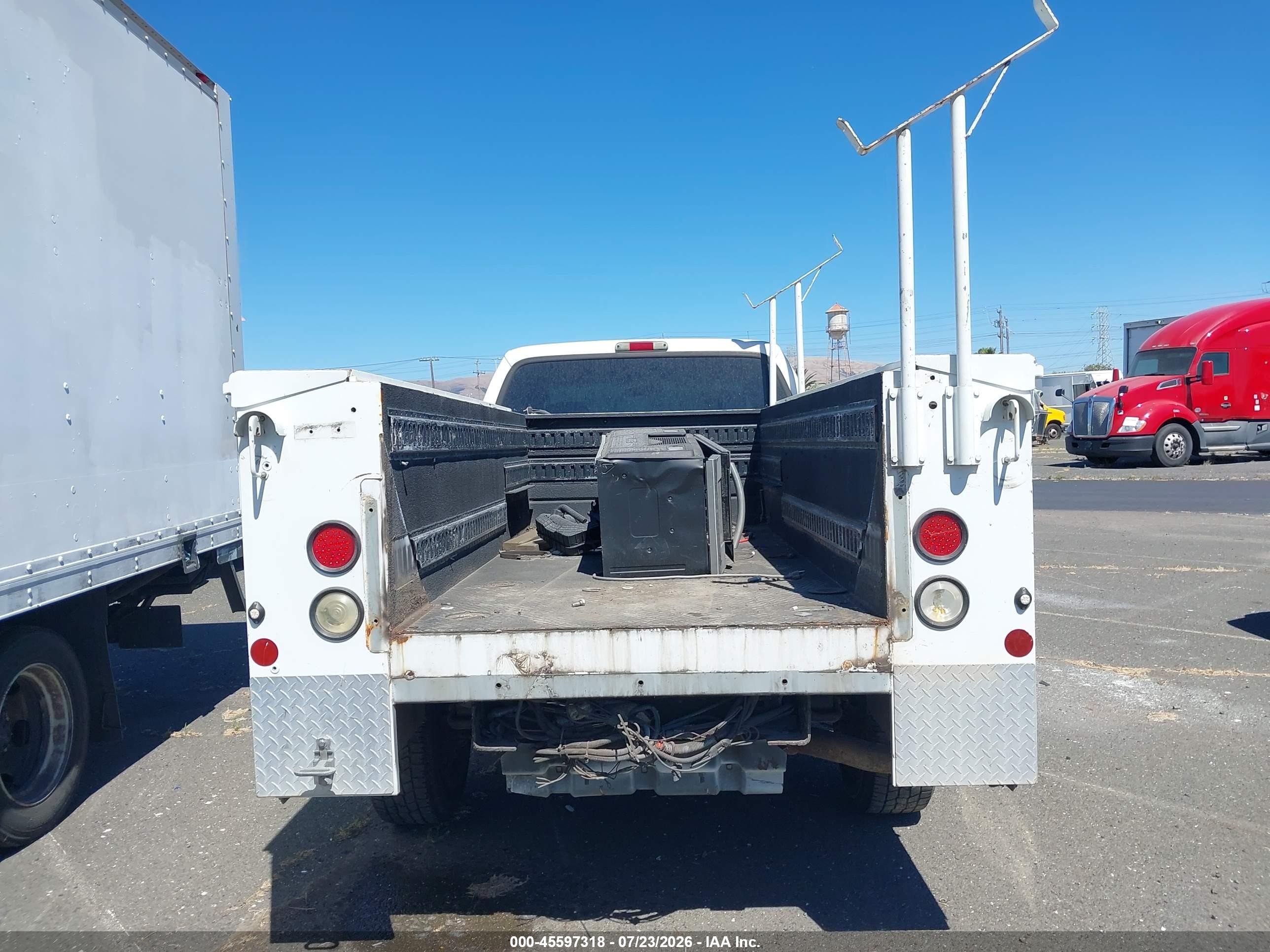 2003 Ford F-350 Lariat/xl/xlt White vin: 1FDSX34P23EC07392