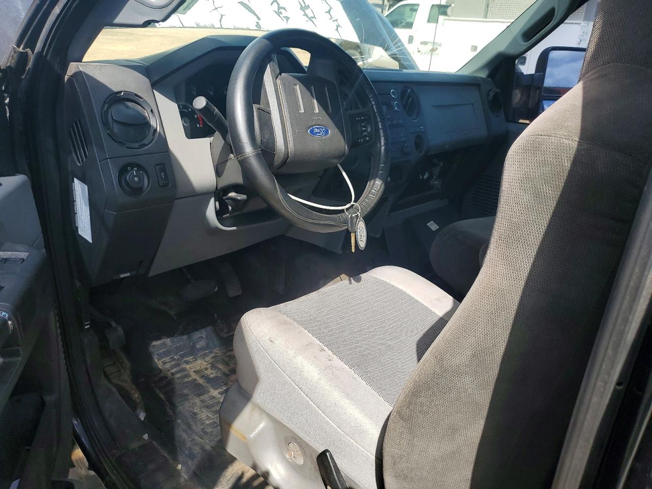 2015 Ford F450 Super Duty Black vin: 1FDUF4GY9FEB64373