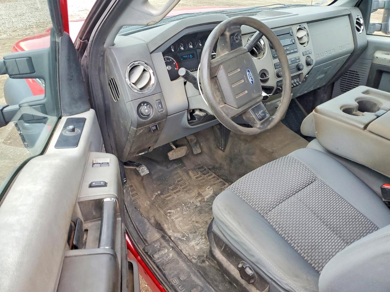 2014 Ford F550 Super Duty Красный vin: 1FDUF5GY0EEA61296