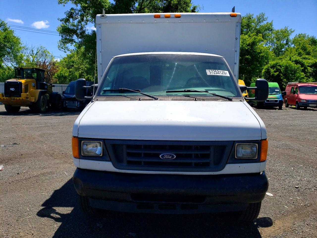 2006 Ford Econoline E350 Super Duty Cutaway Van Белый vin: 1FDWE35L86HB20554