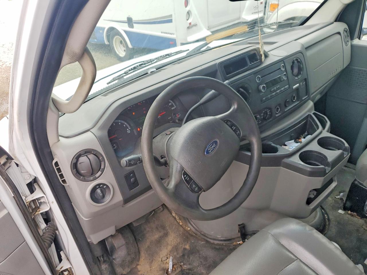 2015 Ford Econoline E350 Super Duty Cutaway Van White vin: 1FDWE3FL1FDA15070