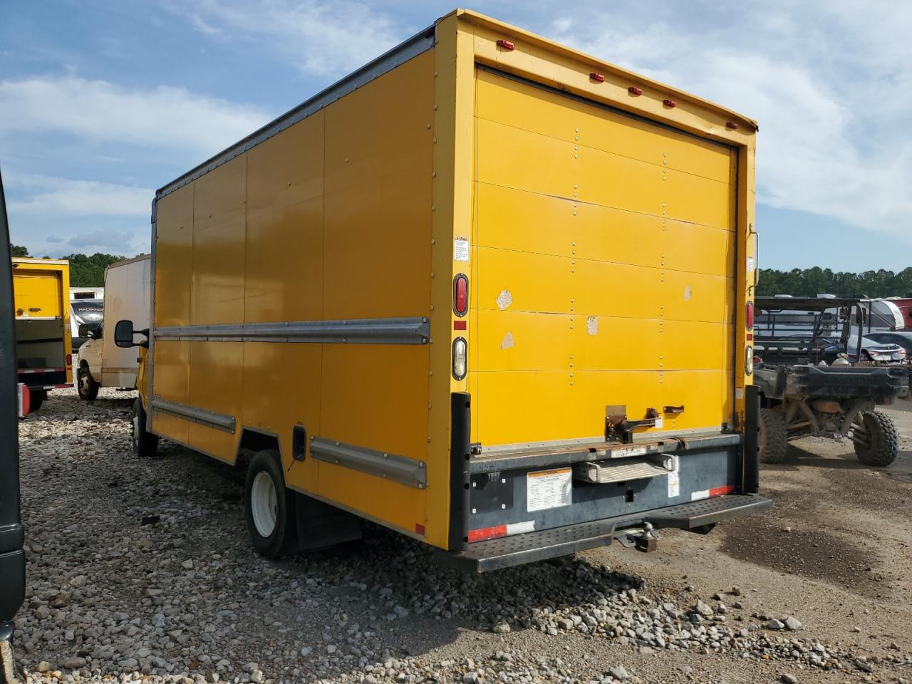 2012 Ford Econoline E350 Super Duty Cutaway Van Yellow vin: 1FDWE3FS8CDA63216