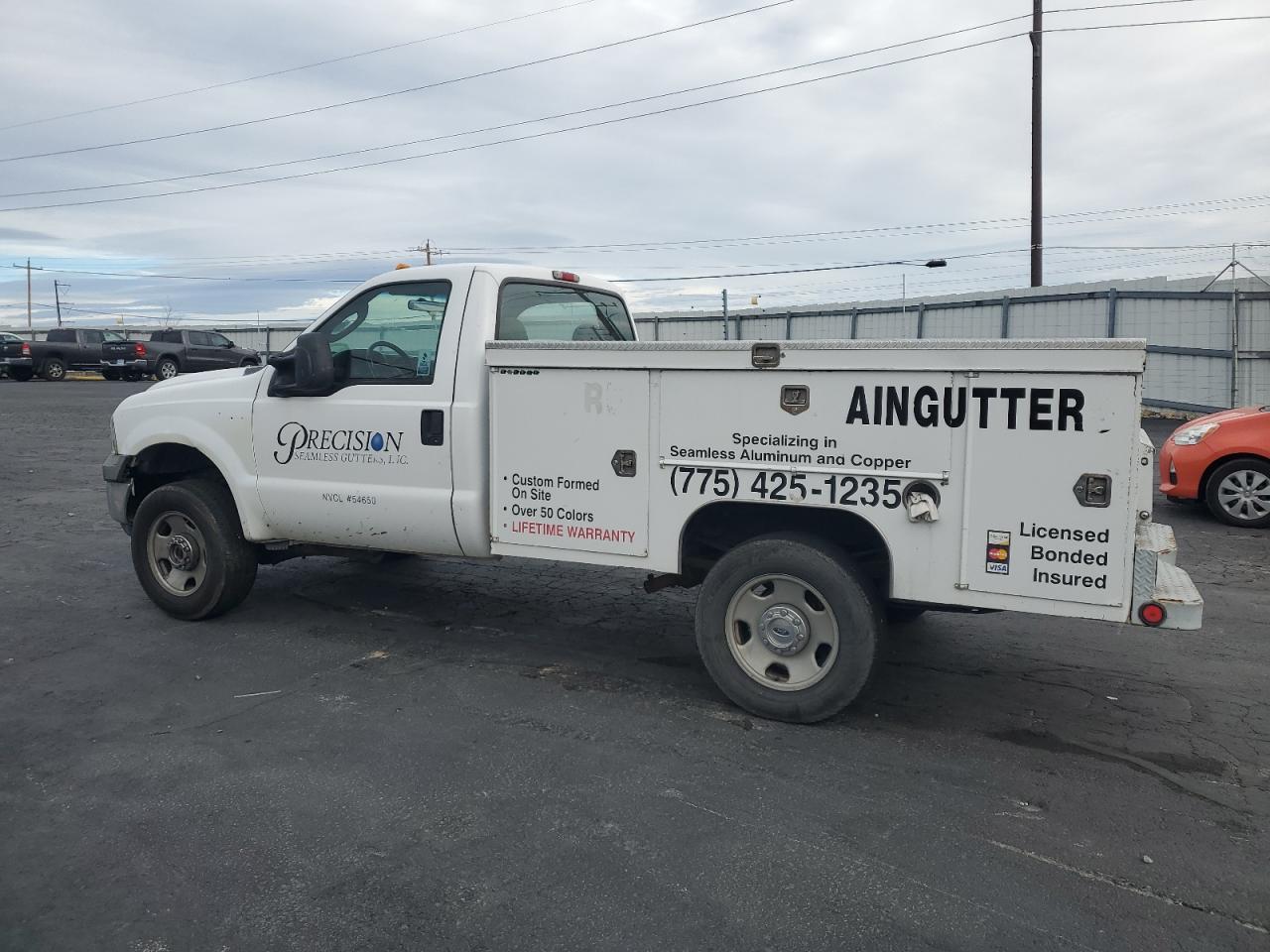 2005 Ford F350 White vin: 1FDWF35566EA77333