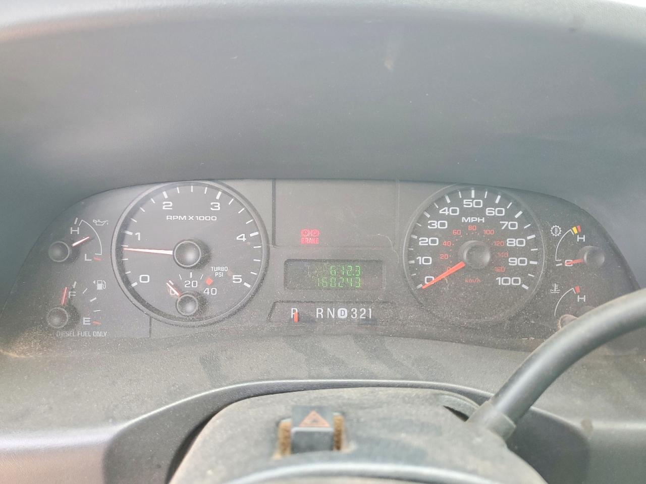 2005 Ford F450 Super Duty White vin: 1FDXW47P55EB40610