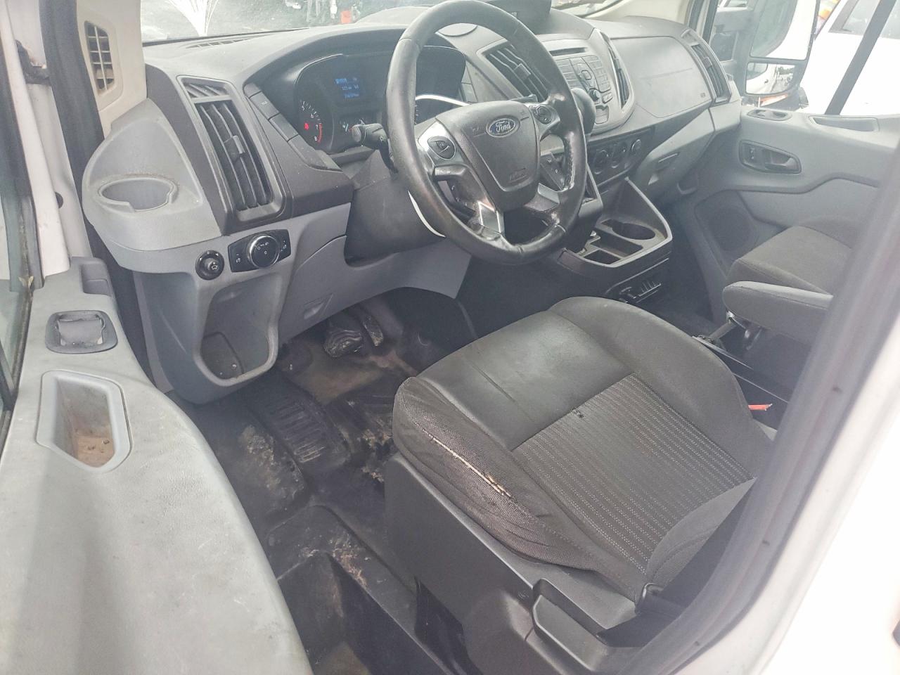 2015 Ford Transit T-250 White vin: 1FDYR5PM7FKB23432