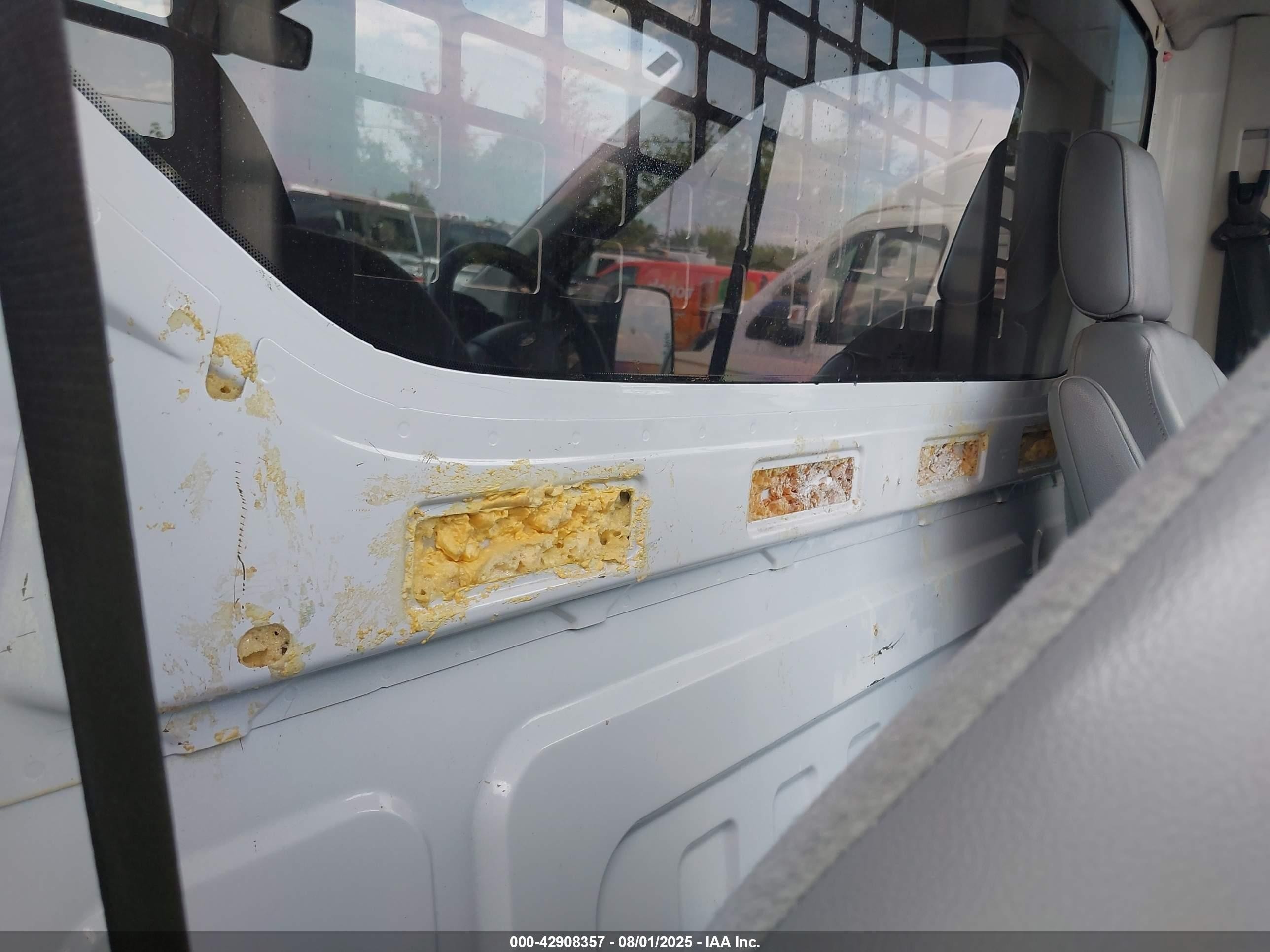 2018 Ford Transit-250 Cab   White vin: 1FDYR5ZMXJKA99715