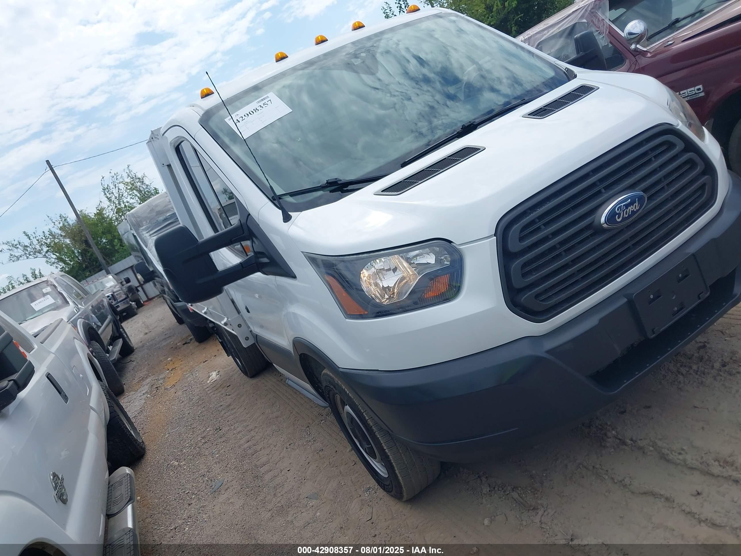 2018 Ford Transit-250 Cab   White vin: 1FDYR5ZMXJKA99715