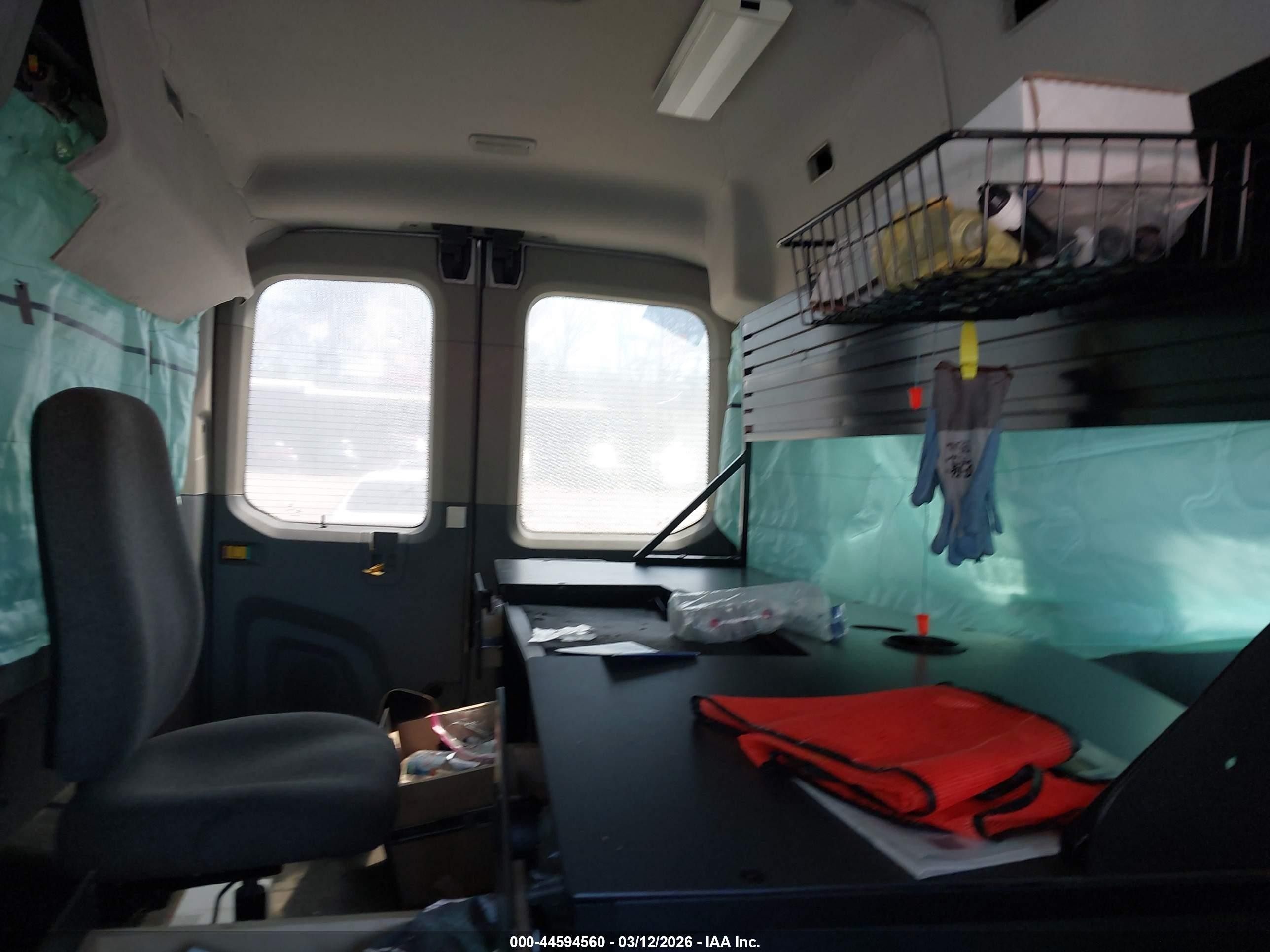 2015 Ford Transit-150 Xlt White vin: 1FDZK1CM1FKB30450