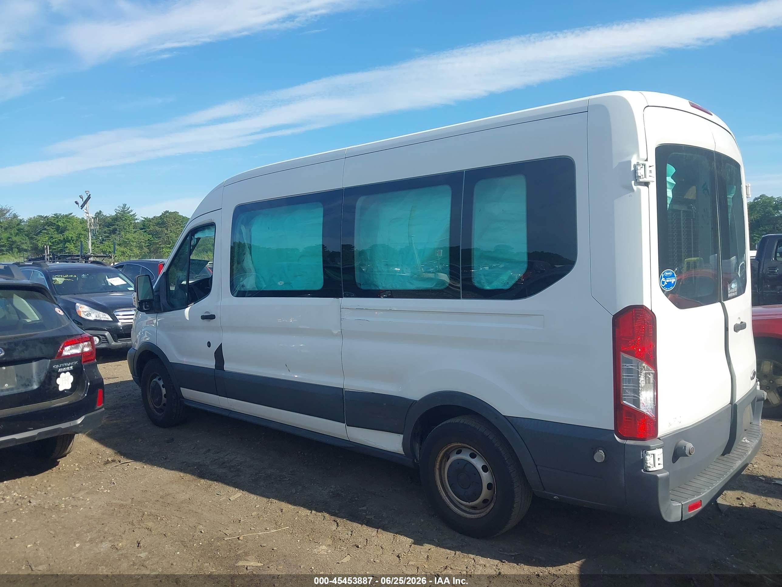 2015 Ford Transit-350 Xl/xlt White vin: 1FDZX2CM6FKB19130