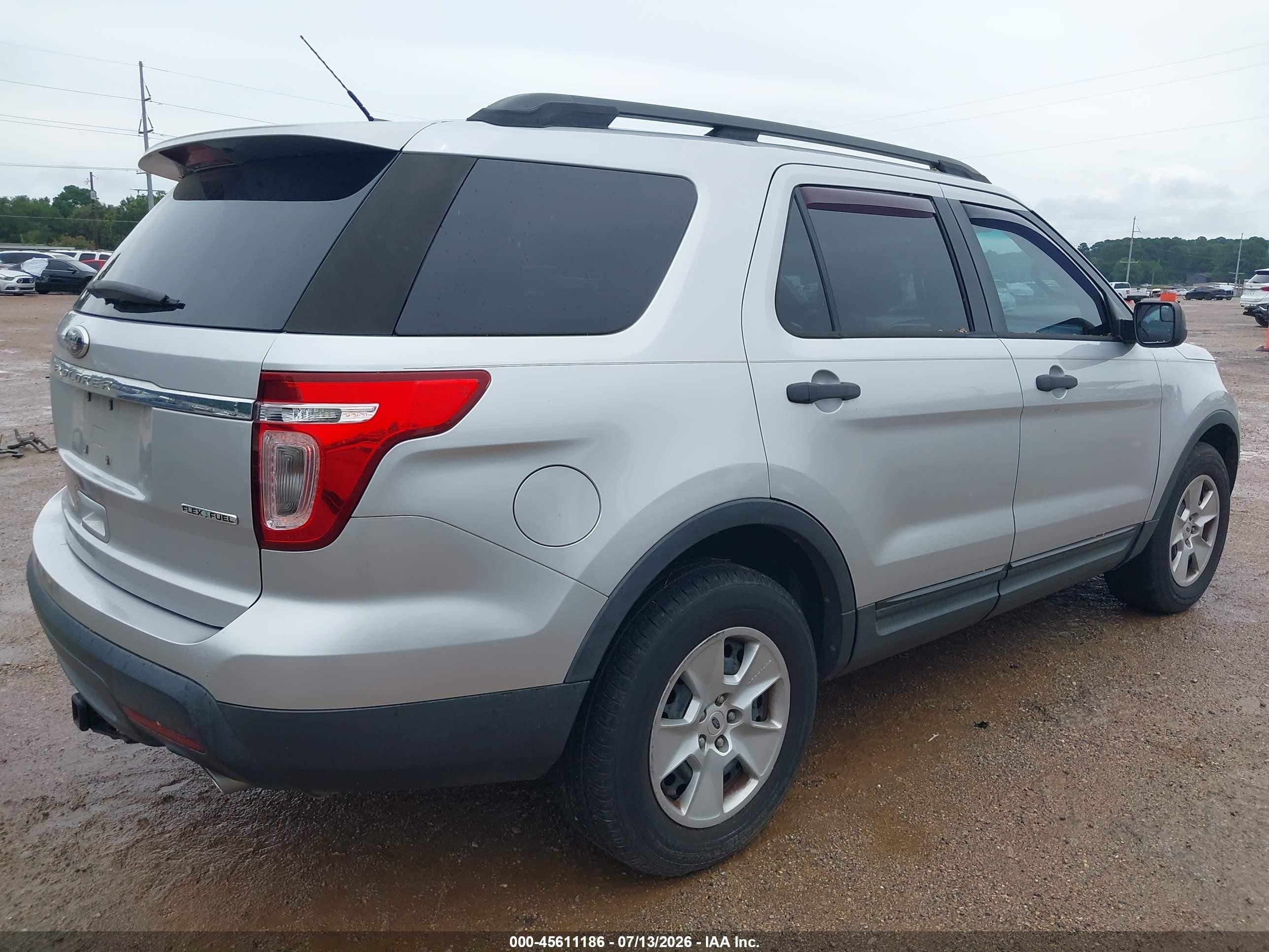 2013 Ford Explorer   Silver vin: 1FM5K7B80DGA55469
