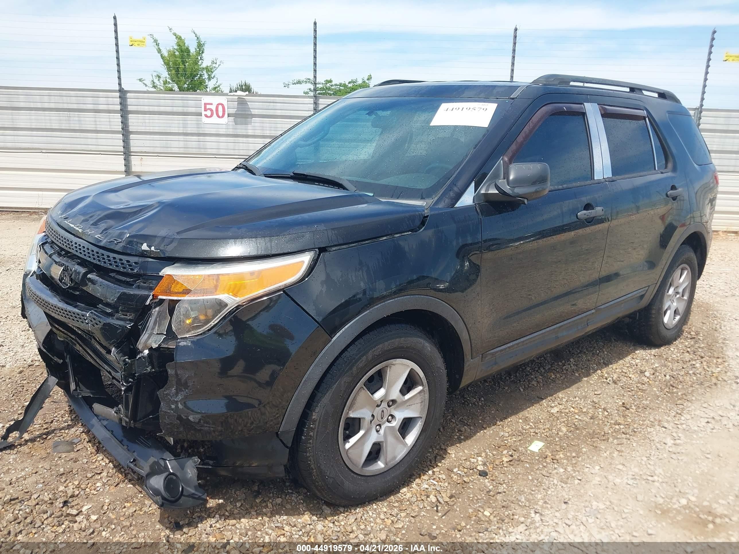 2014 Ford Explorer   Black vin: 1FM5K7B80EGA07519