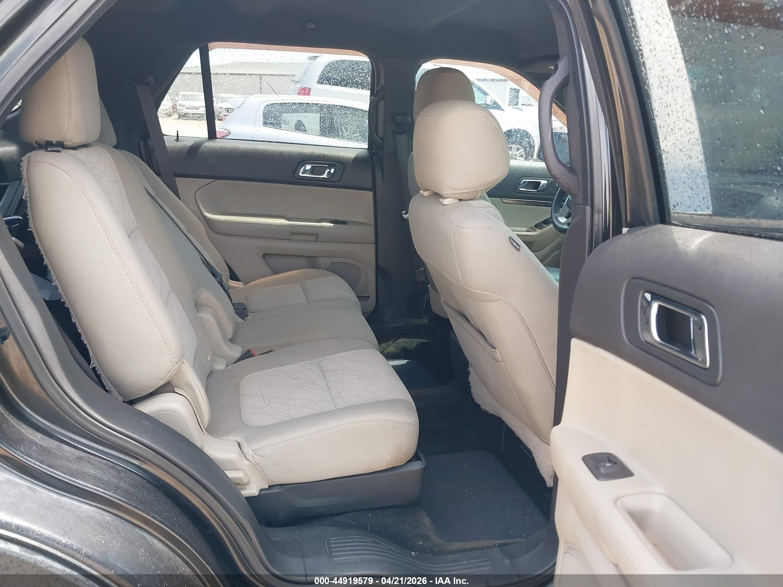 2014 Ford Explorer   Black vin: 1FM5K7B80EGA07519