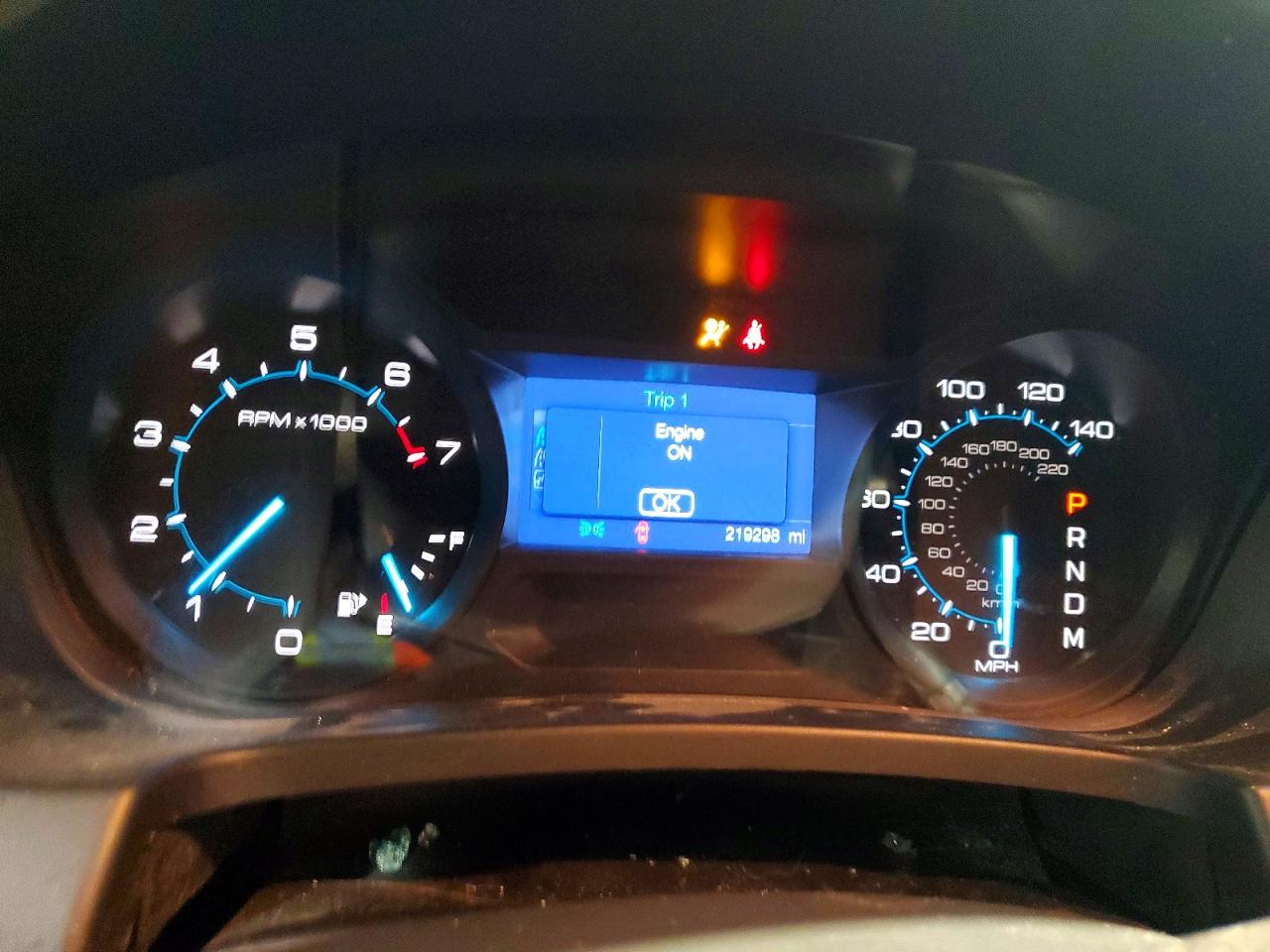 2014 Ford Explorer Серебряный vin: 1FM5K7B80EGA37040