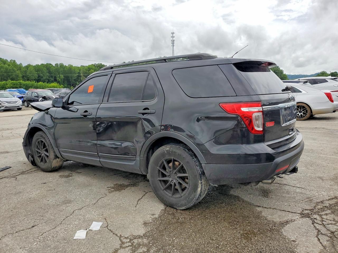 2014 Ford Explorer Black vin: 1FM5K7B80EGB26817