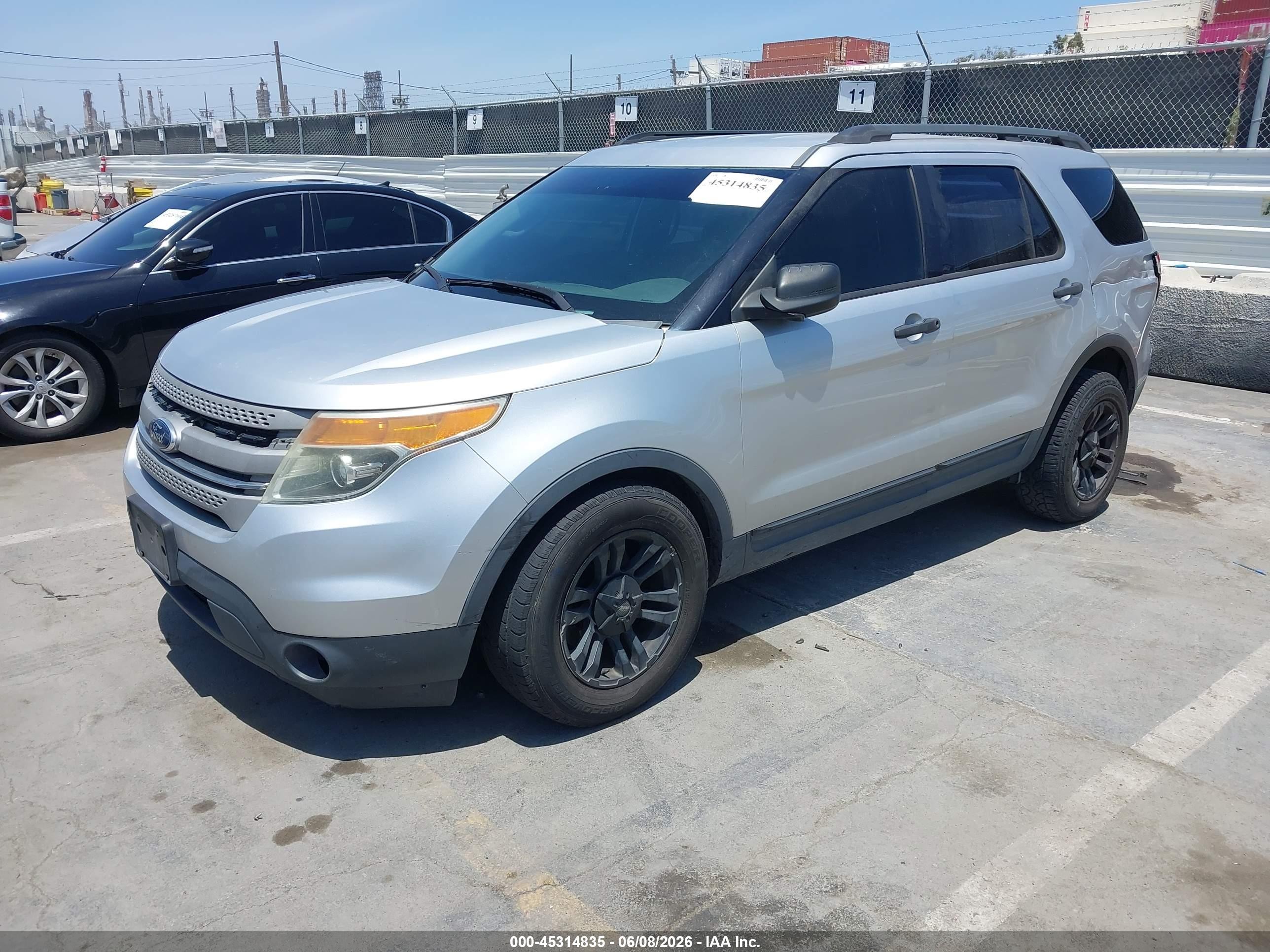 2013 Ford Explorer Silver vin: 1FM5K7B81DGA84205