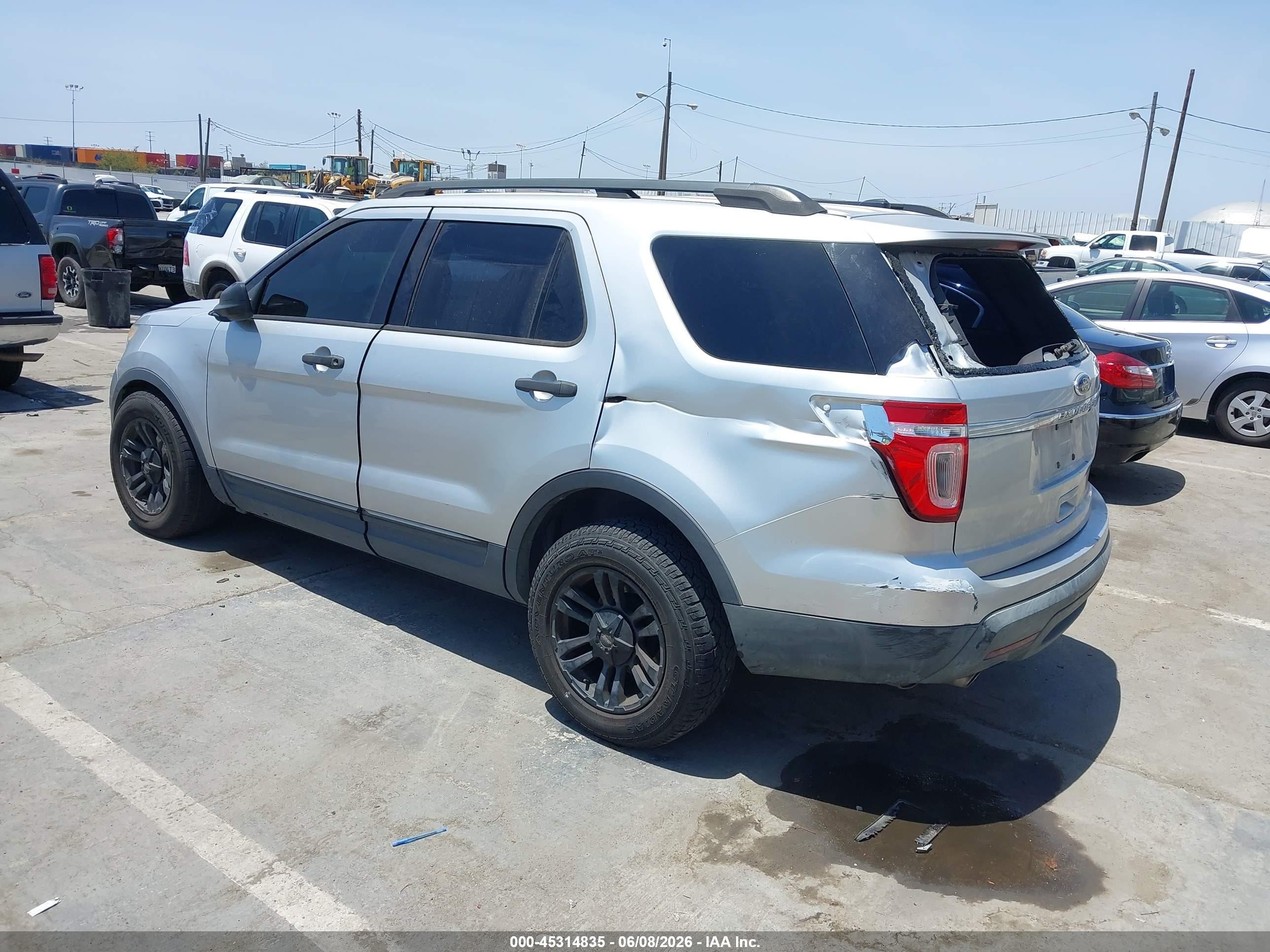 2013 Ford Explorer Silver vin: 1FM5K7B81DGA84205