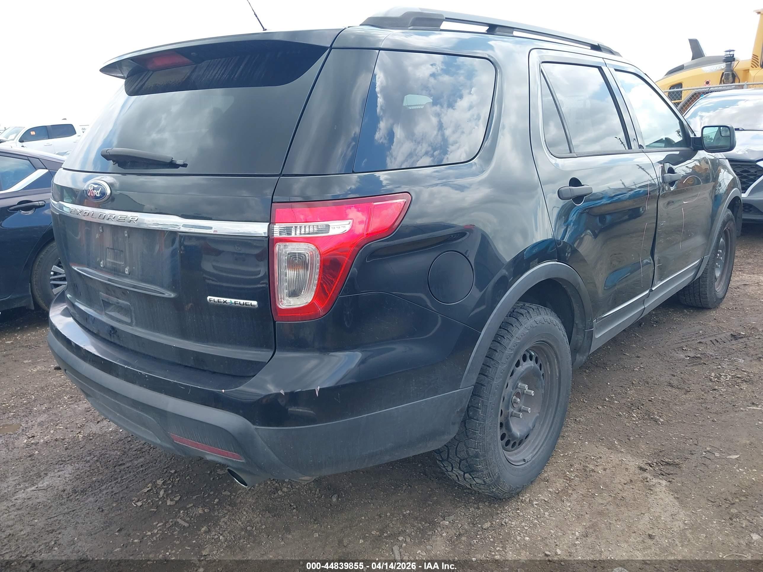 2014 Ford Explorer   Черный vin: 1FM5K7B81EGA12776