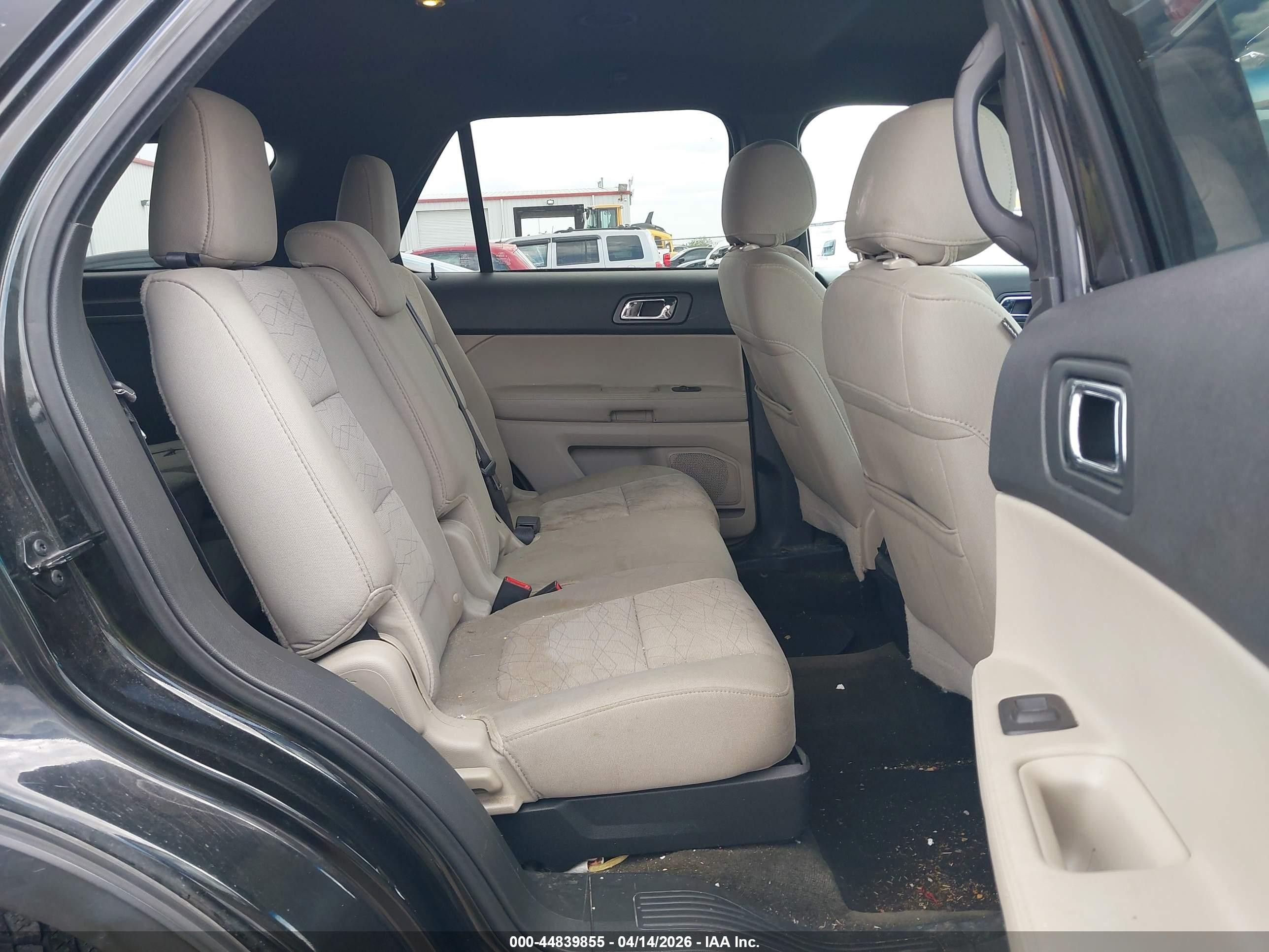 2014 Ford Explorer   Черный vin: 1FM5K7B81EGA12776