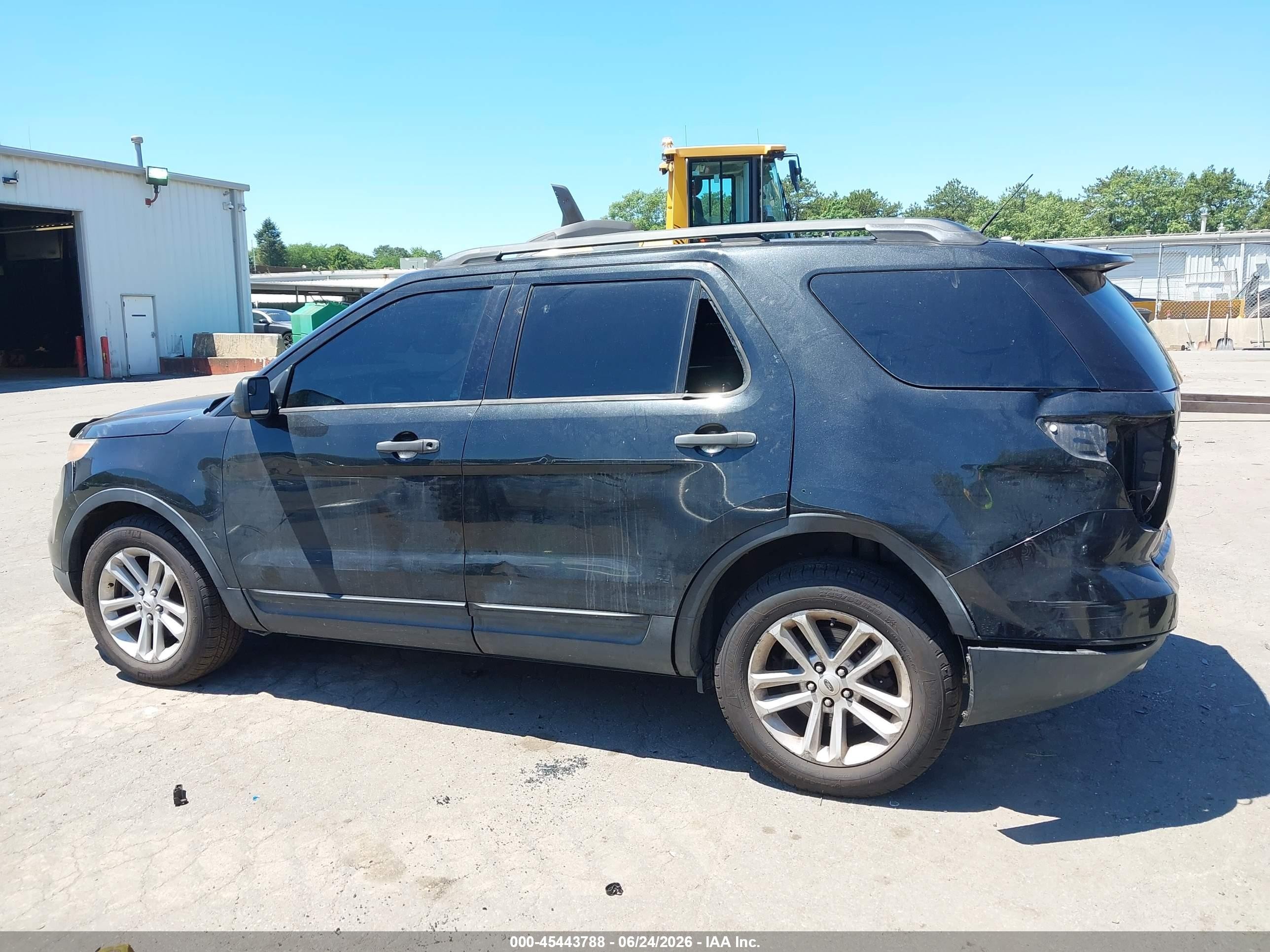 2015 Ford Explorer   Black vin: 1FM5K7B81FGA91058