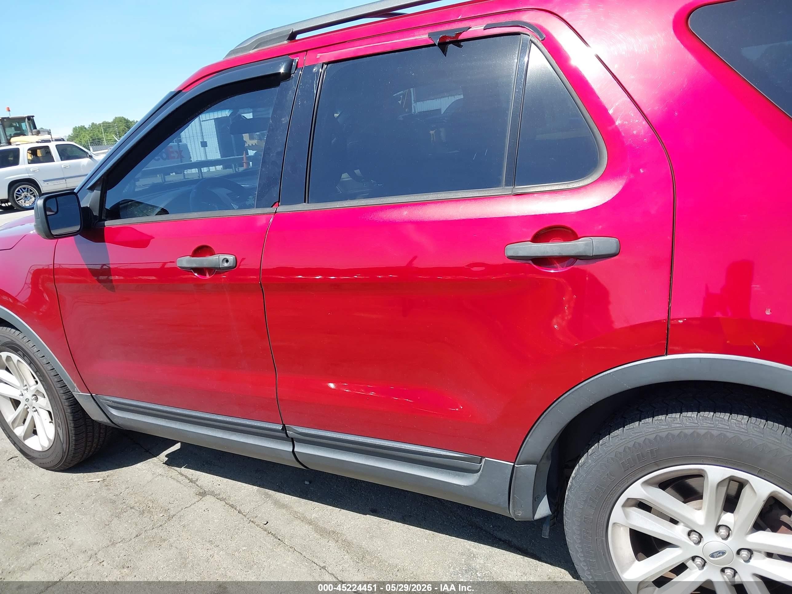 2015 Ford Explorer Red vin: 1FM5K7B81FGC45140