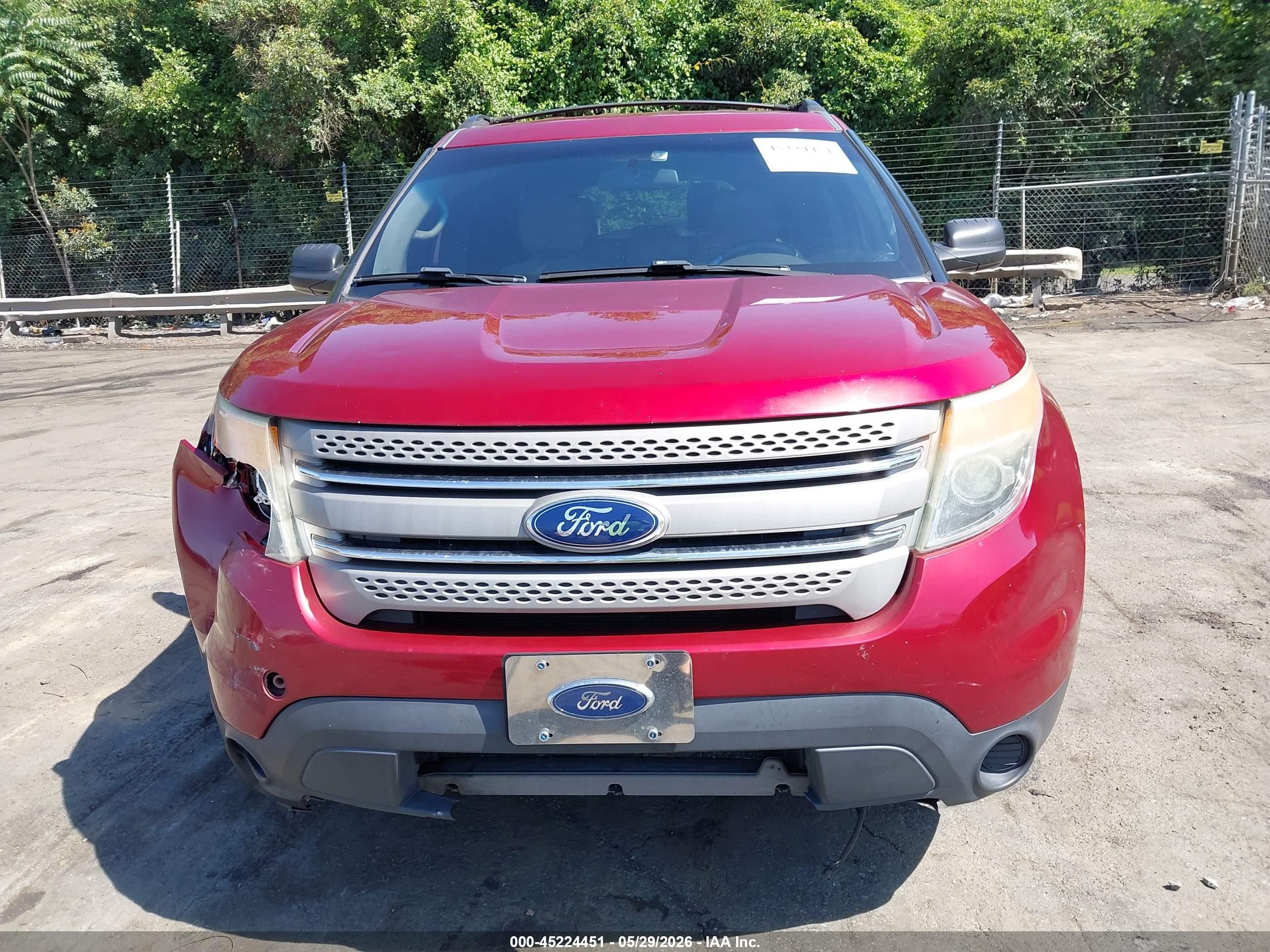 2015 Ford Explorer Red vin: 1FM5K7B81FGC45140
