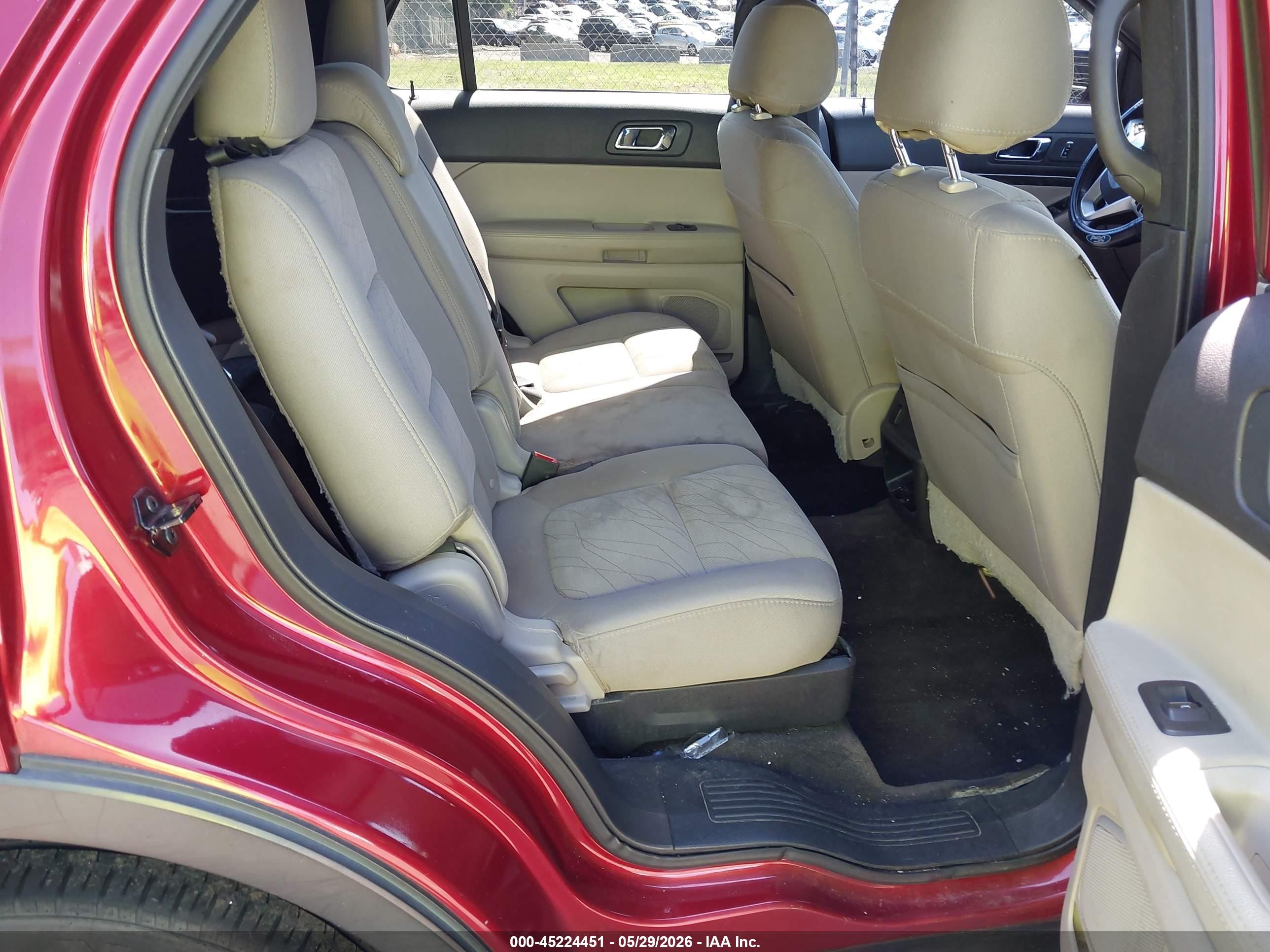 2015 Ford Explorer Red vin: 1FM5K7B81FGC45140