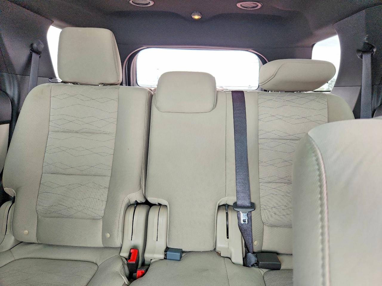2013 Ford Explorer White vin: 1FM5K7B82DGA55540
