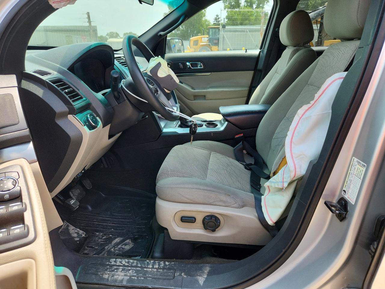 2013 Ford Explorer Silver vin: 1FM5K7B82DGB63141