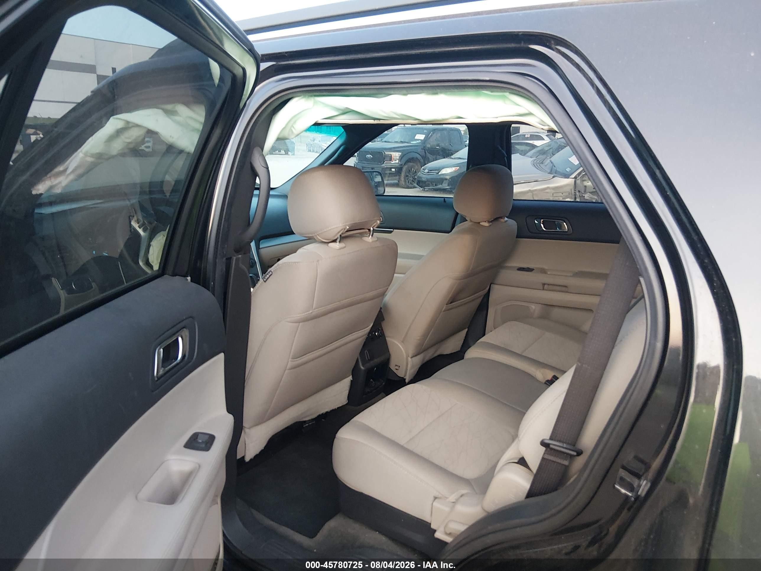 2013 Ford Explorer   Gray vin: 1FM5K7B82DGC60629