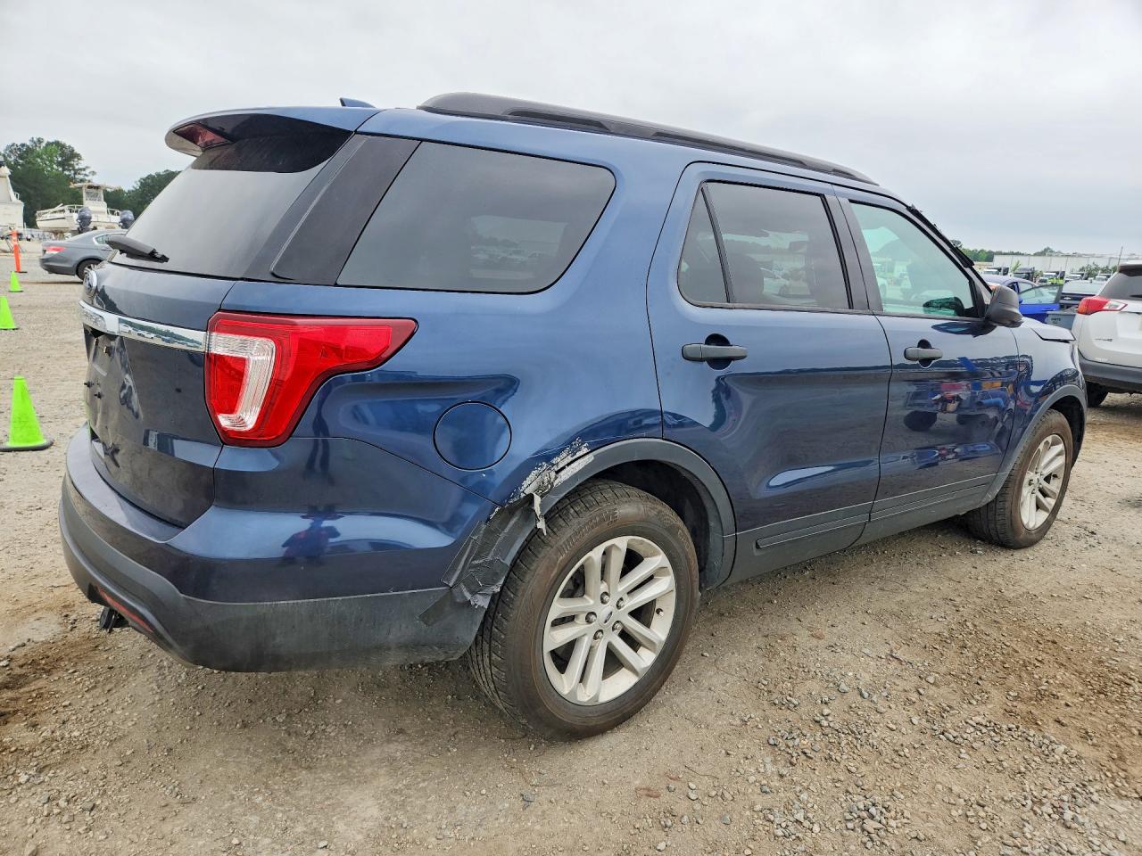 2017 Ford Explorer Blue vin: 1FM5K7B82HGE29442