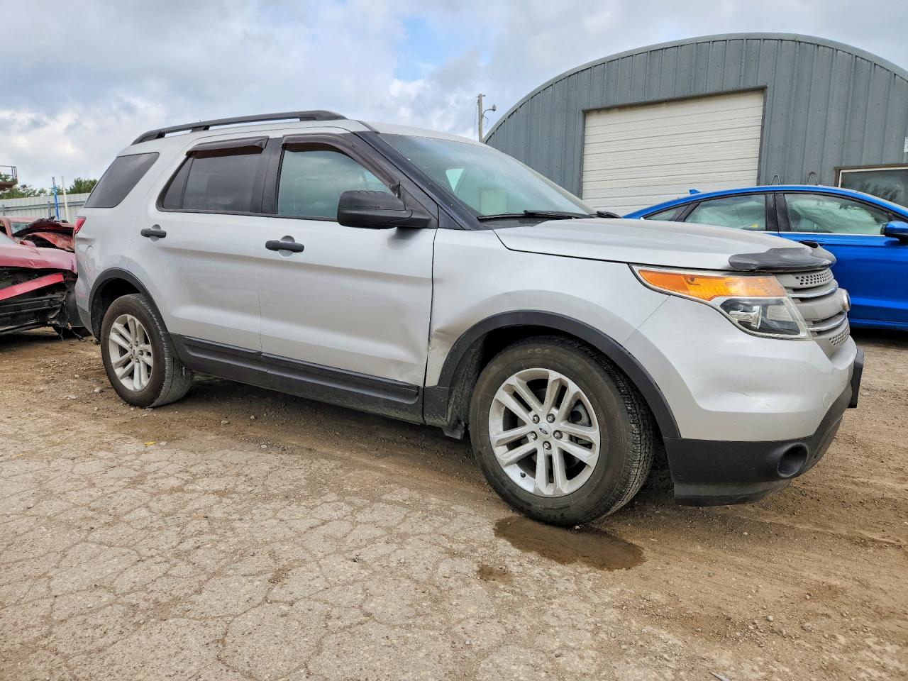 2015 Ford Explorer Xlt Fwd Silver vin: 1FM5K7B83FGA54352