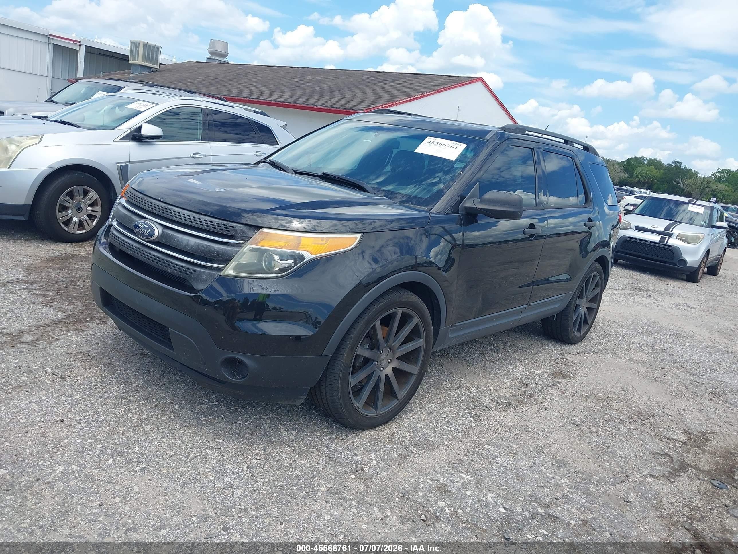 2013 Ford Explorer   Black vin: 1FM5K7B84DGA36522