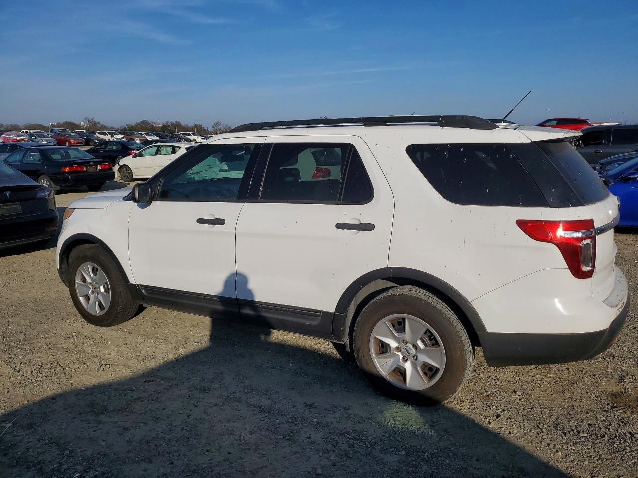 2014 Ford Explorer White vin: 1FM5K7B84EGA18054