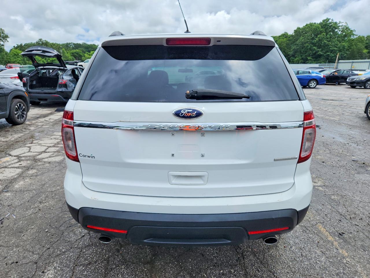 2015 Ford Explorer White vin: 1FM5K7B84FGA07296