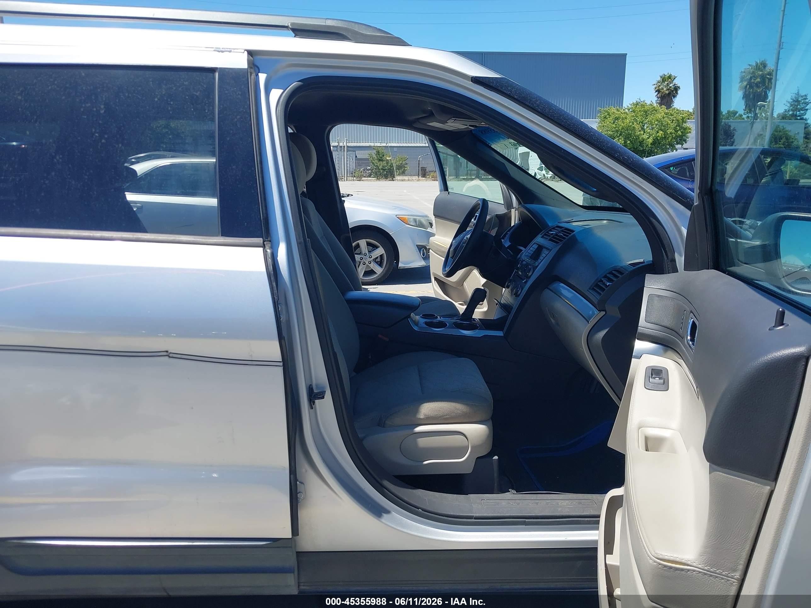 2013 Ford Explorer Gray vin: 1FM5K7B85DGA17851