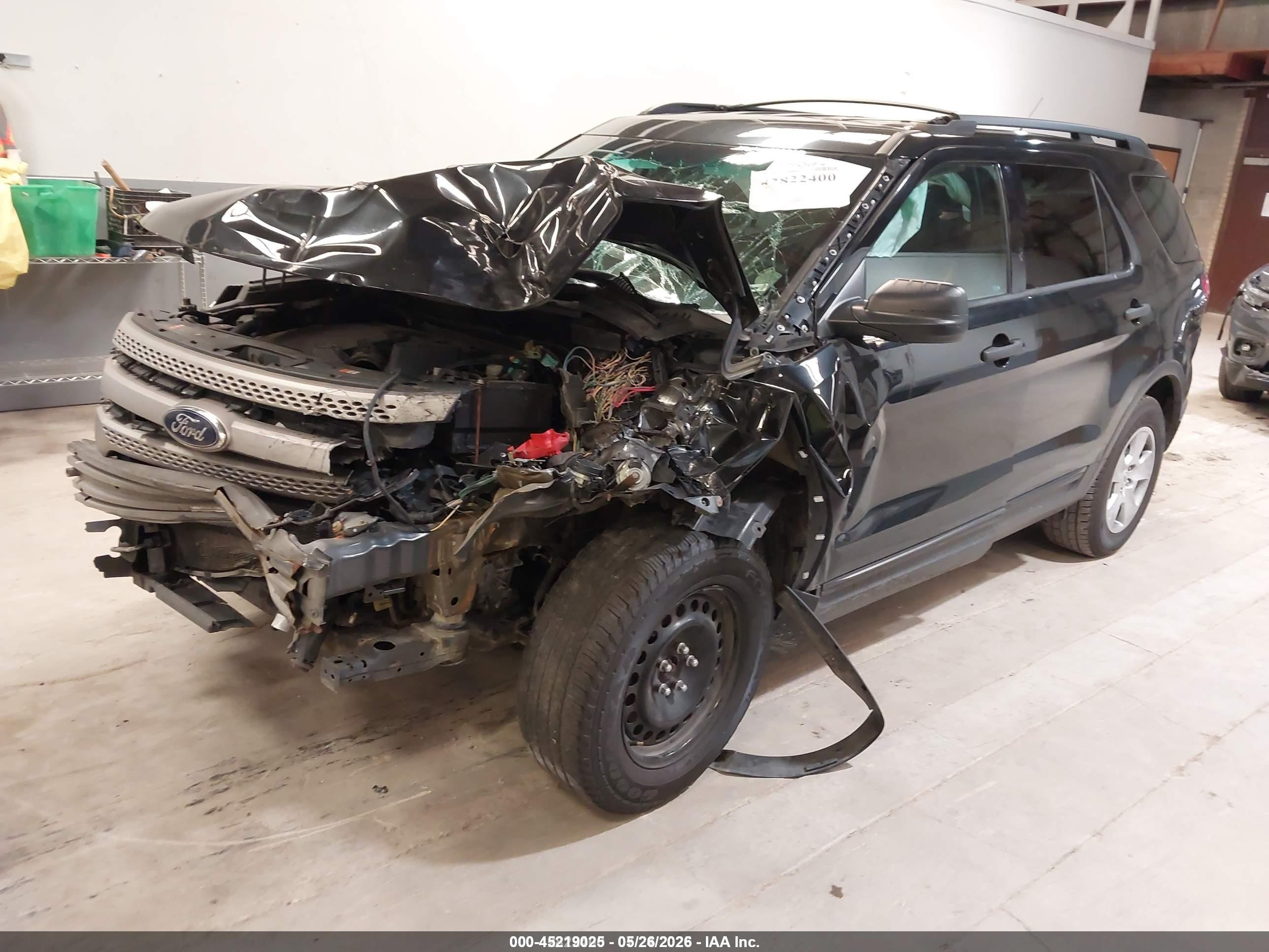 2013 Ford Explorer   Black vin: 1FM5K7B85DGA40482