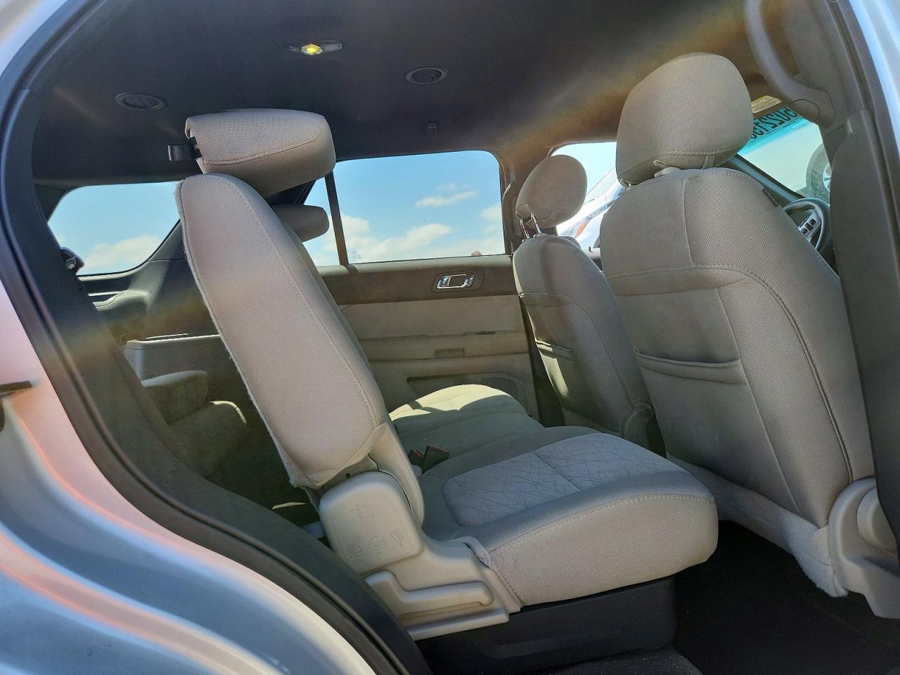 2013 Ford Explorer Silver vin: 1FM5K7B85DGC29956