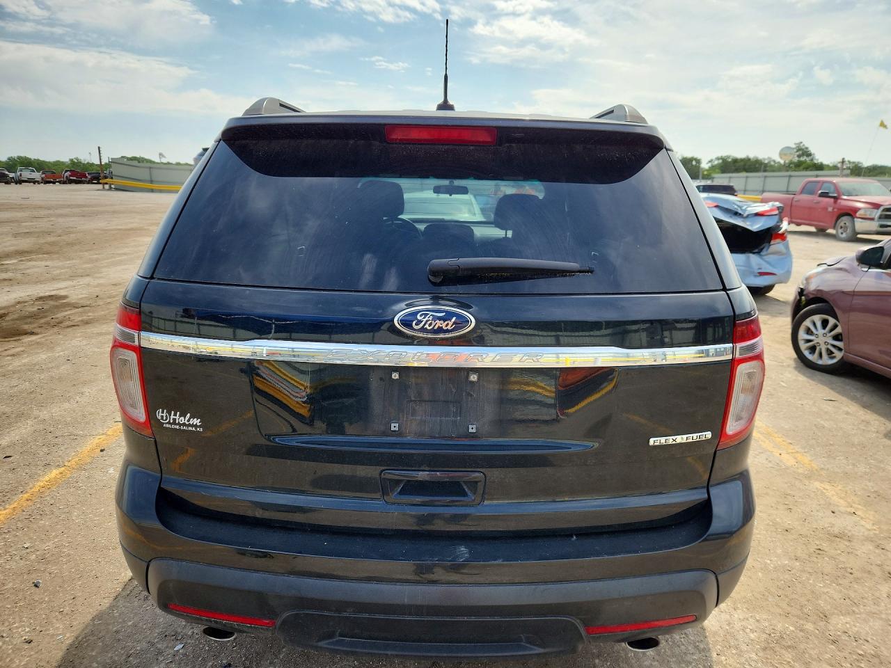 2015 Ford Explorer Черный vin: 1FM5K7B85FGB59118