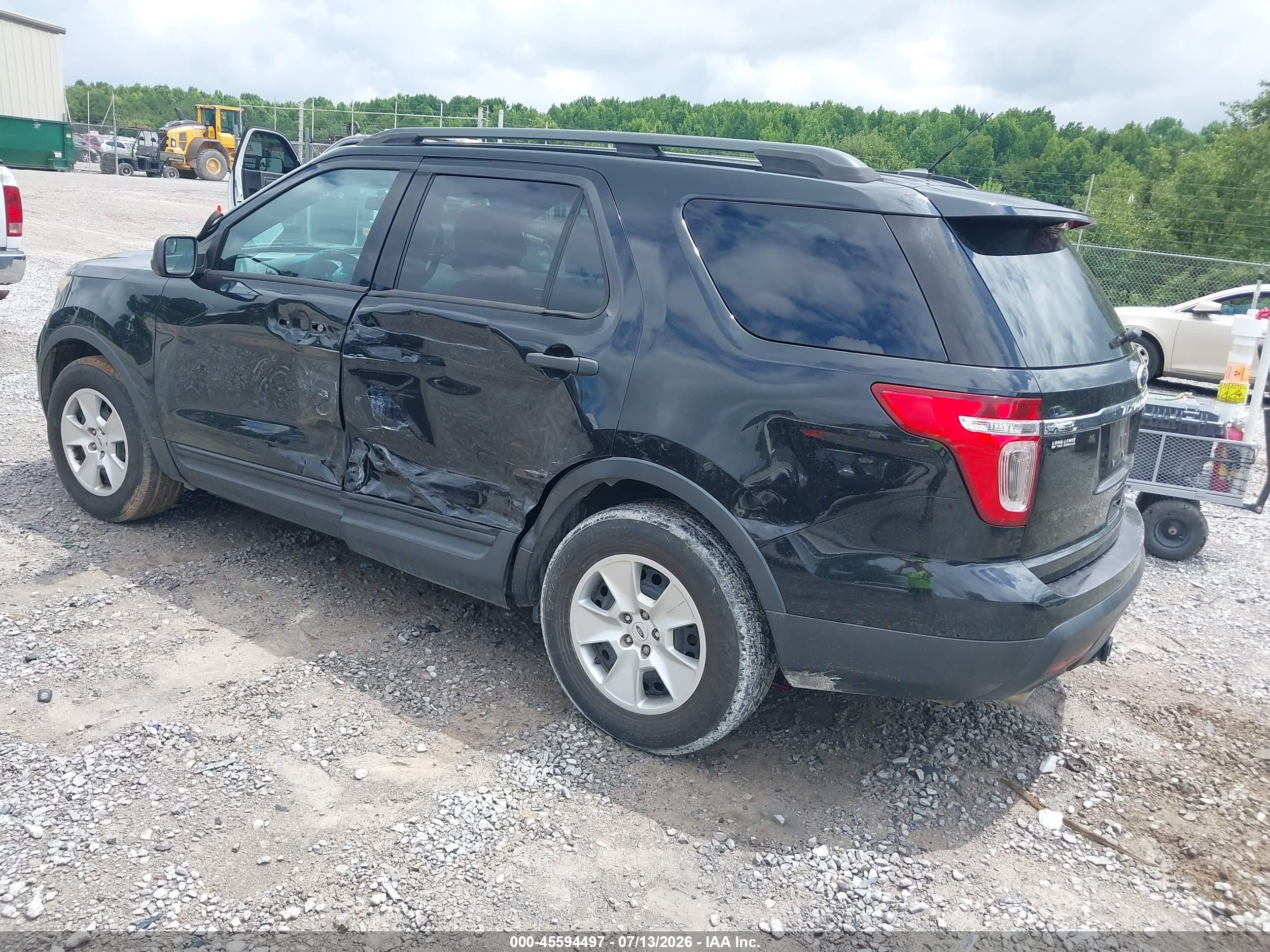 2013 Ford Explorer   Black vin: 1FM5K7B86DGC67647